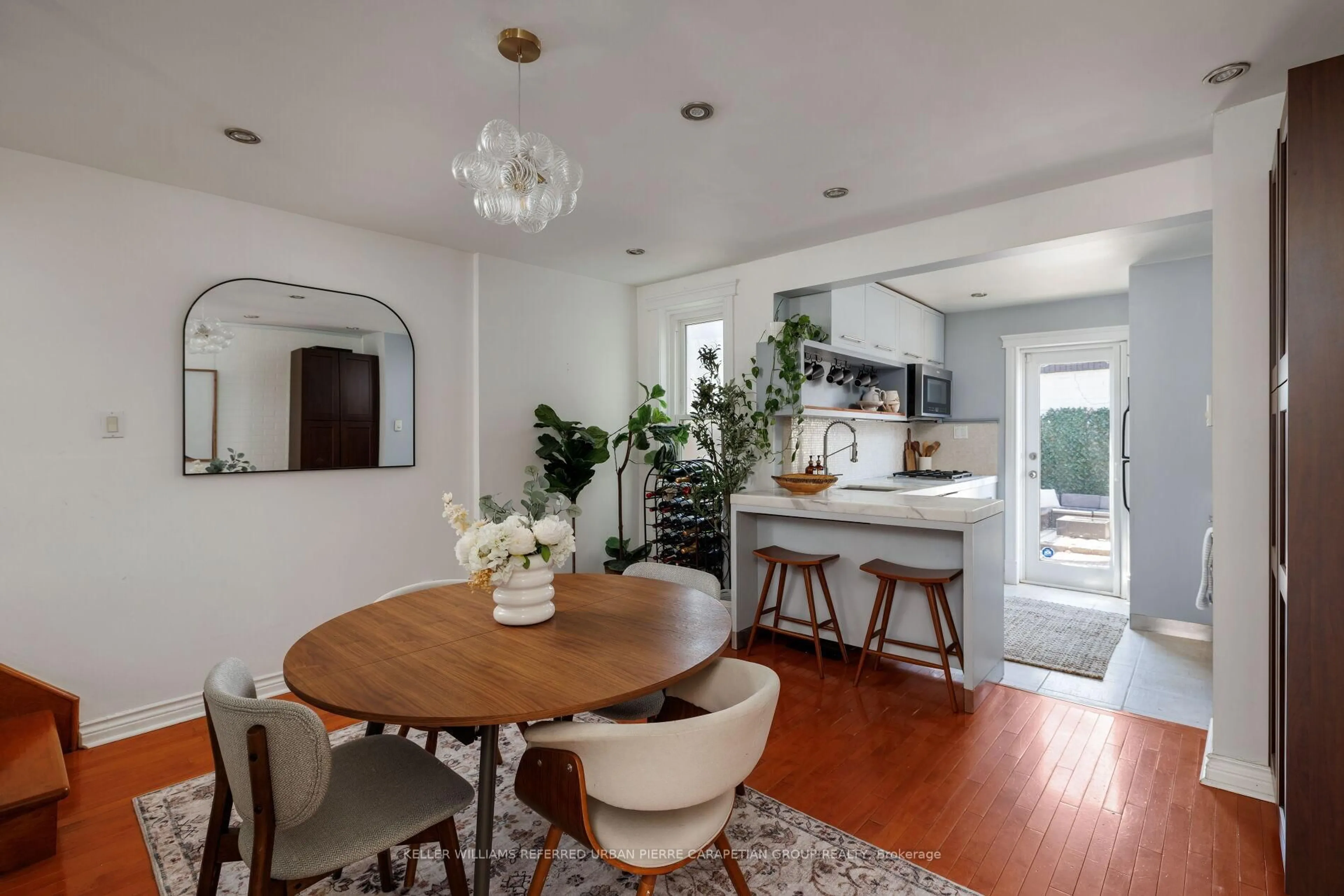 Open concept kitchen, unknown for 158 Galt Ave, Toronto Ontario M4M 2Z3