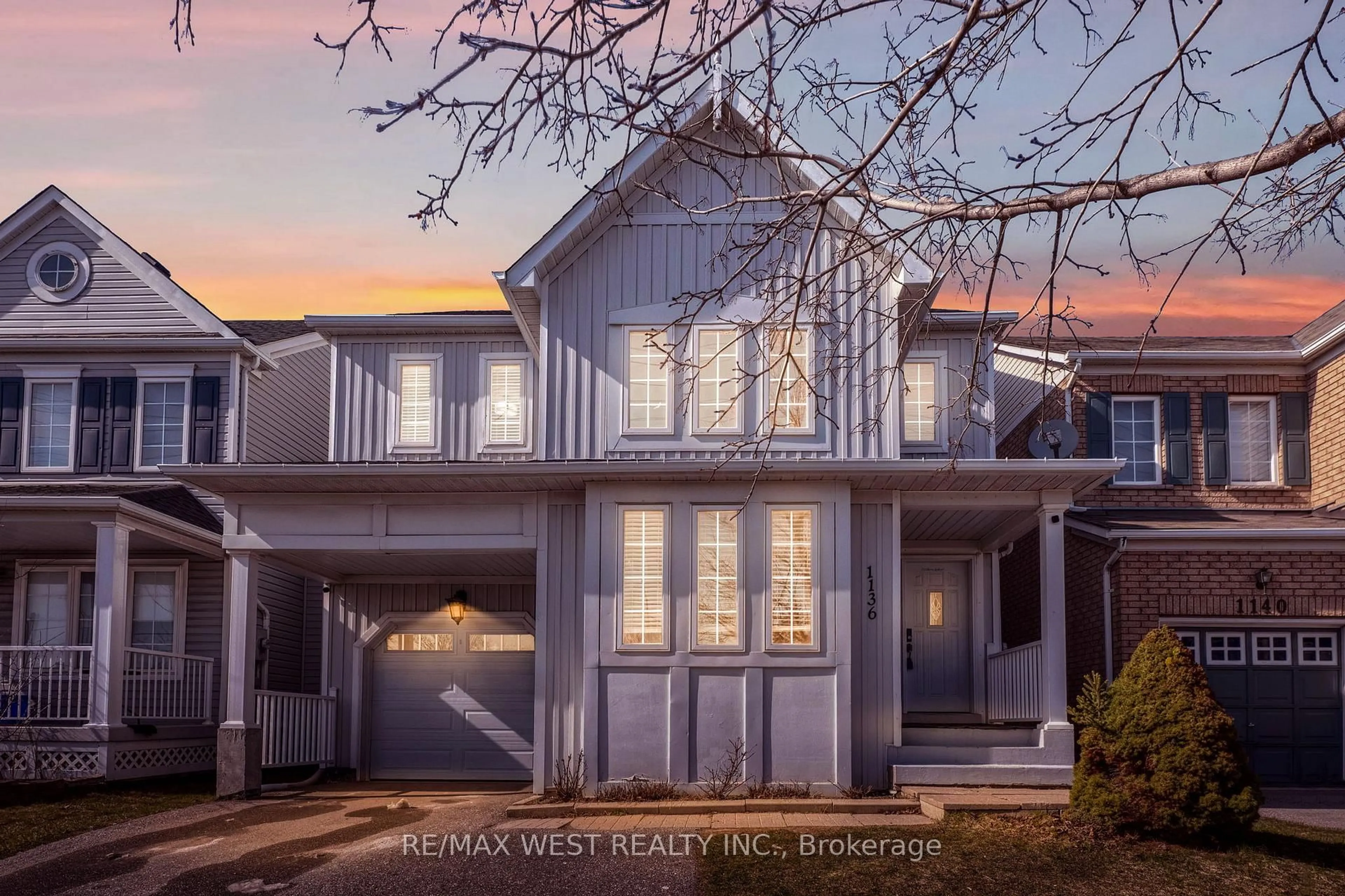 Home with vinyl exterior material, street for 1136 Middlebury Ave, Oshawa Ontario L1K 2P5