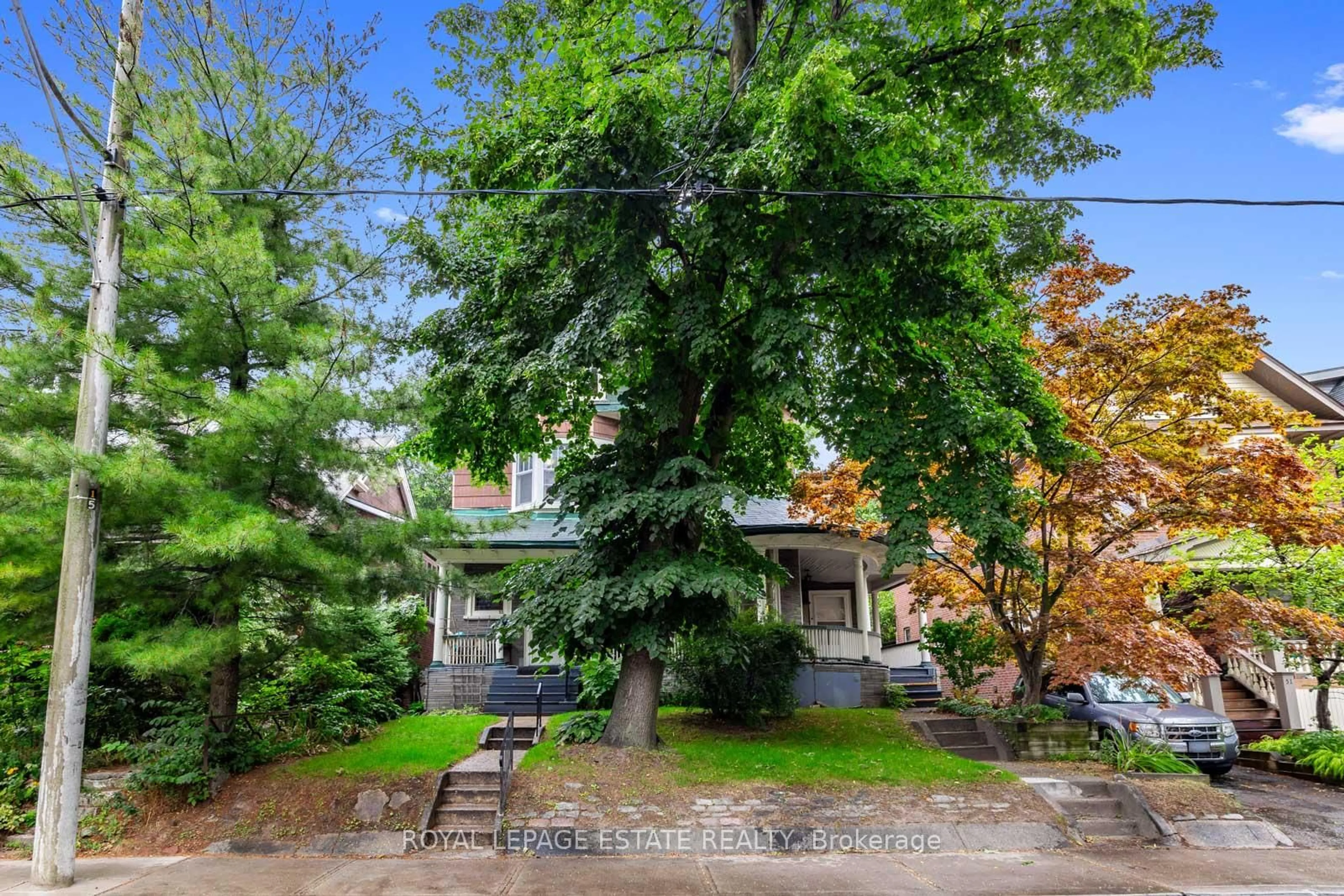 Patio, street for 55 Leuty Ave, Toronto Ontario M4E 2R2