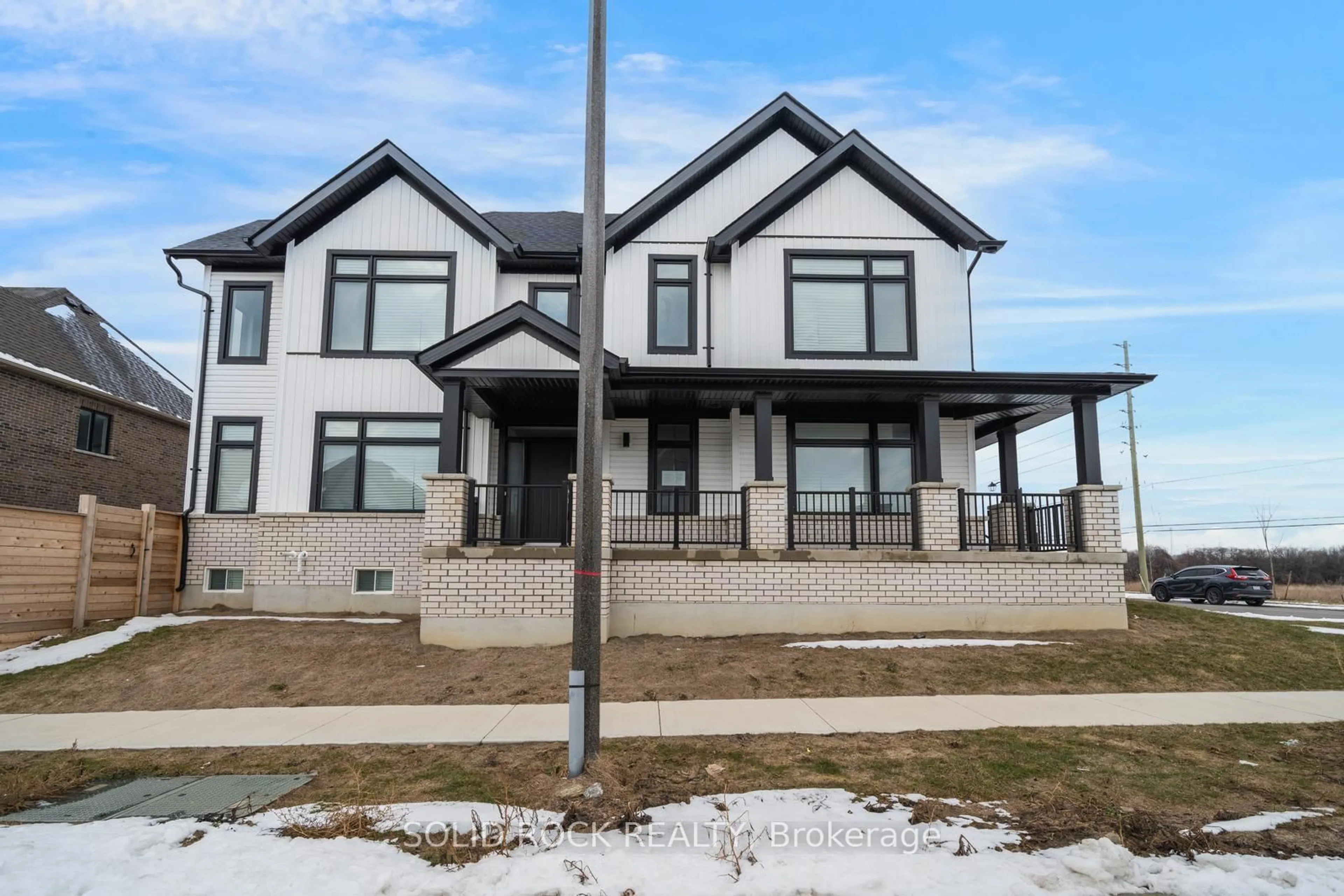 Home with brick exterior material, street for 1076 Thompson Dr, Oshawa Ontario L1L 0V5