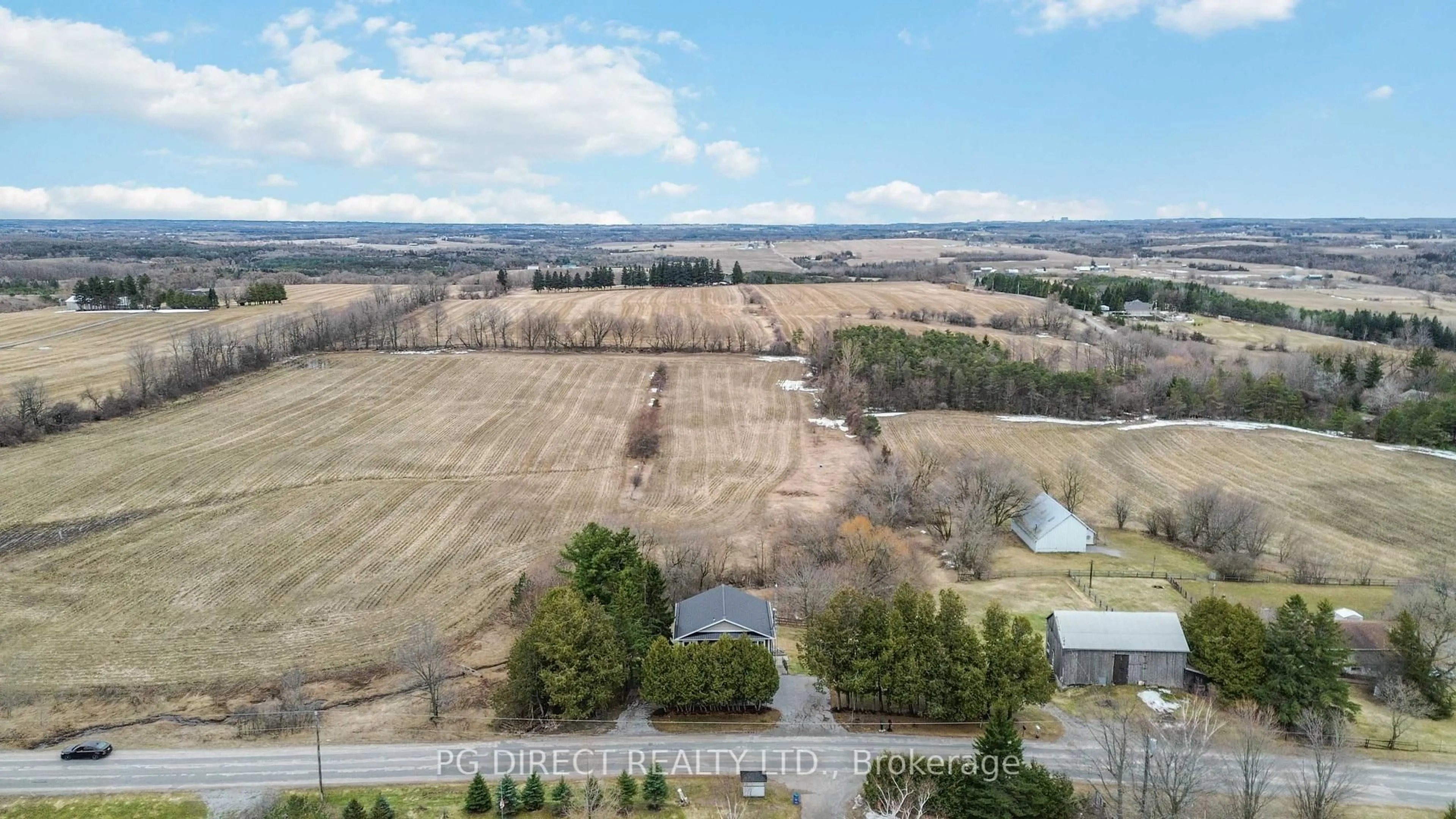 A pic from outside/outdoor area/front of a property/back of a property/a pic from drone, unknown for 2983 Concession Rd 8 Rd, Clarington Ontario L1C 5Z2