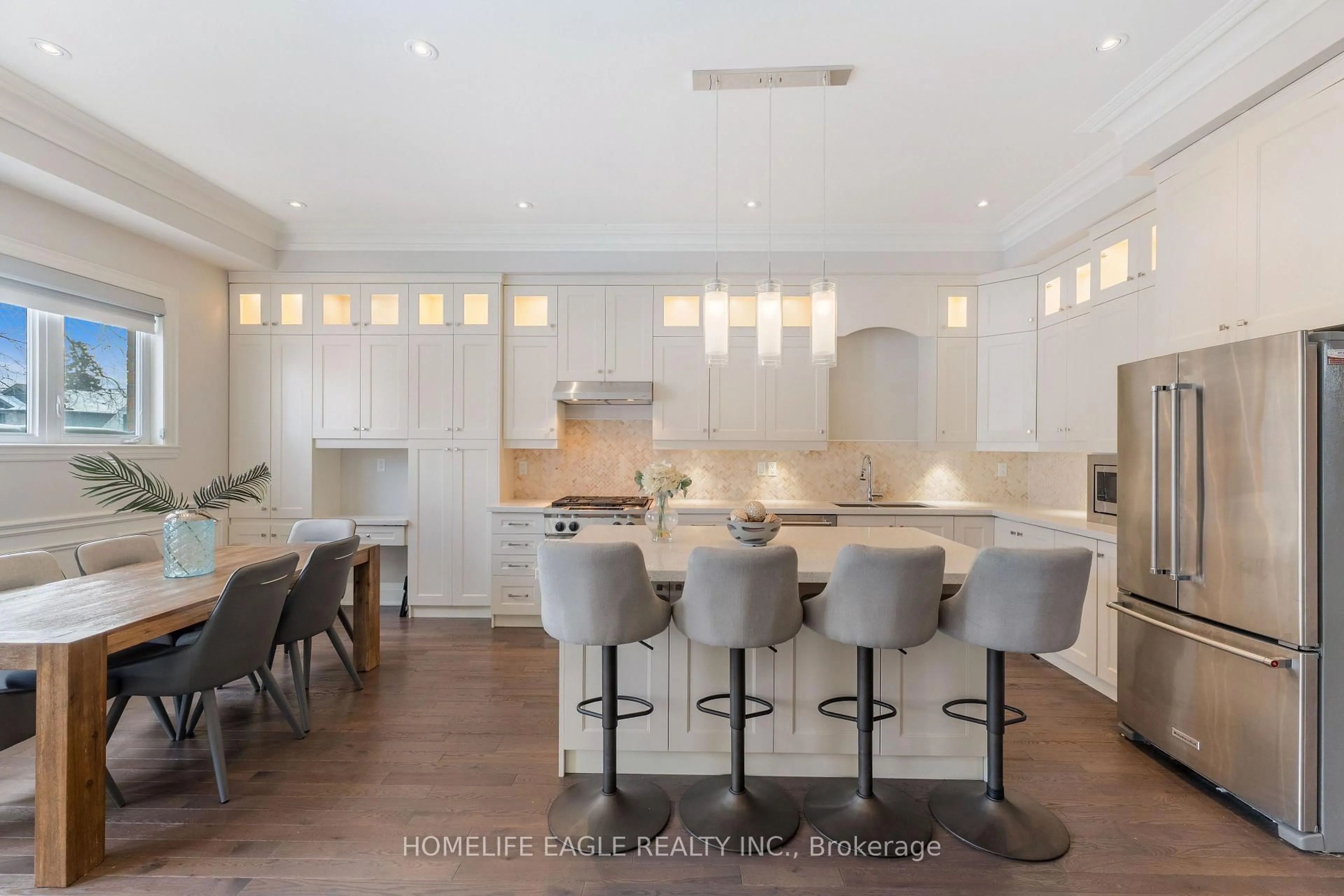 Contemporary kitchen, unknown for 97B Craiglee Dr, Toronto Ontario M1N 2M8