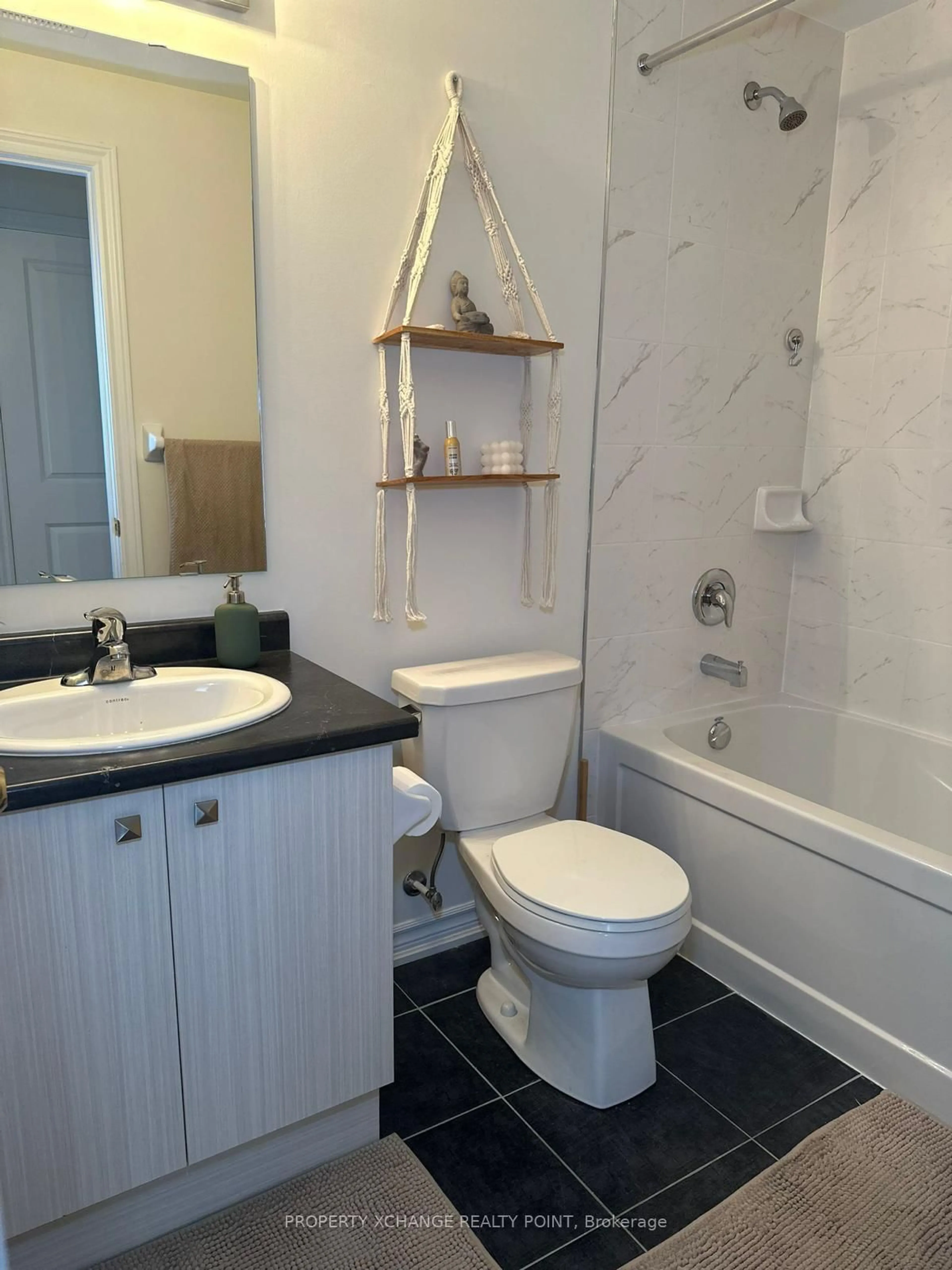 Standard bathroom, unknown for 2540 William Jackson Dr #201, Pickering Ontario L4G 7C2