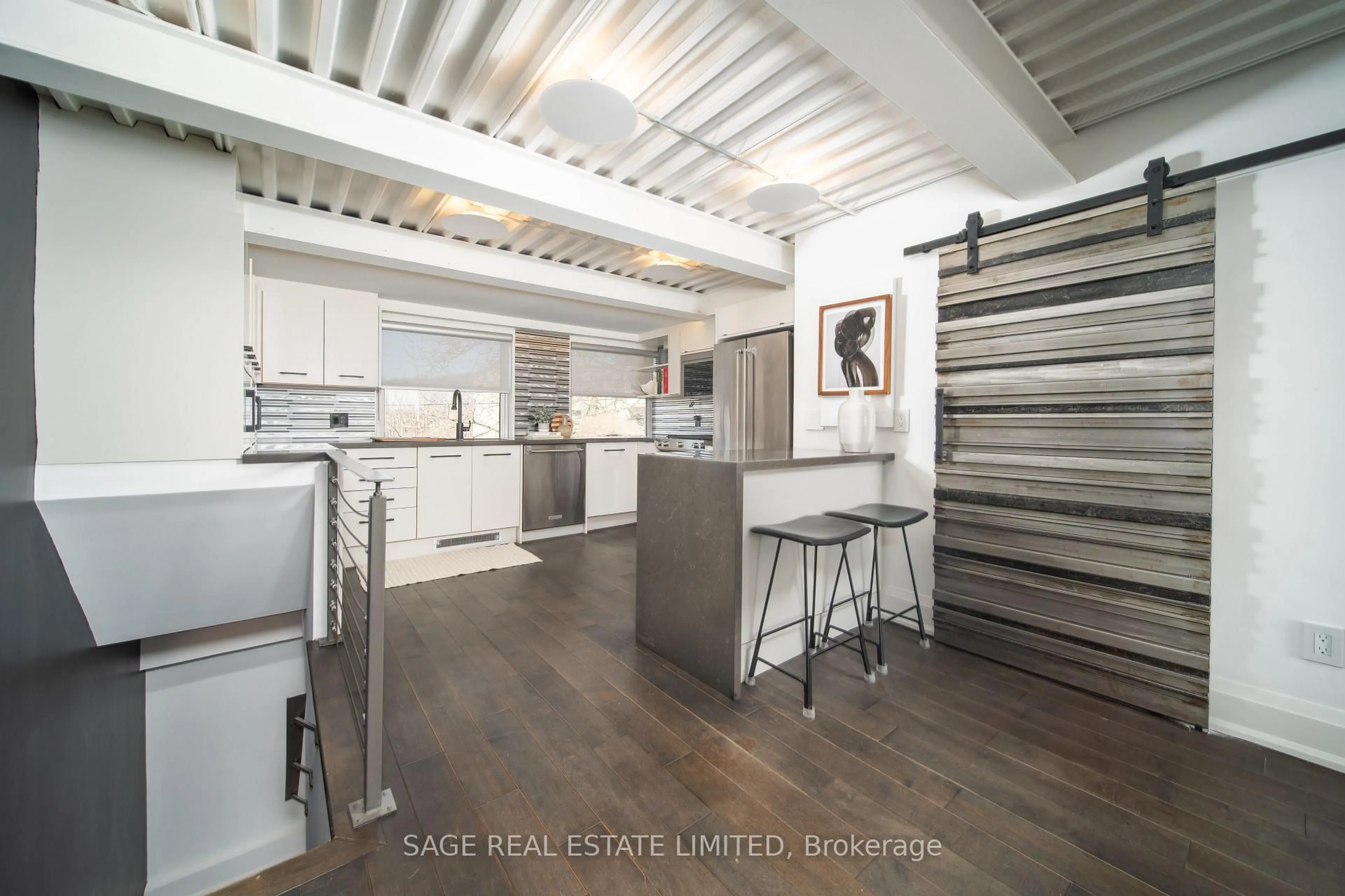 Open concept kitchen, unknown for 517 Kingston Rd #7, Toronto Ontario M4L 1V5