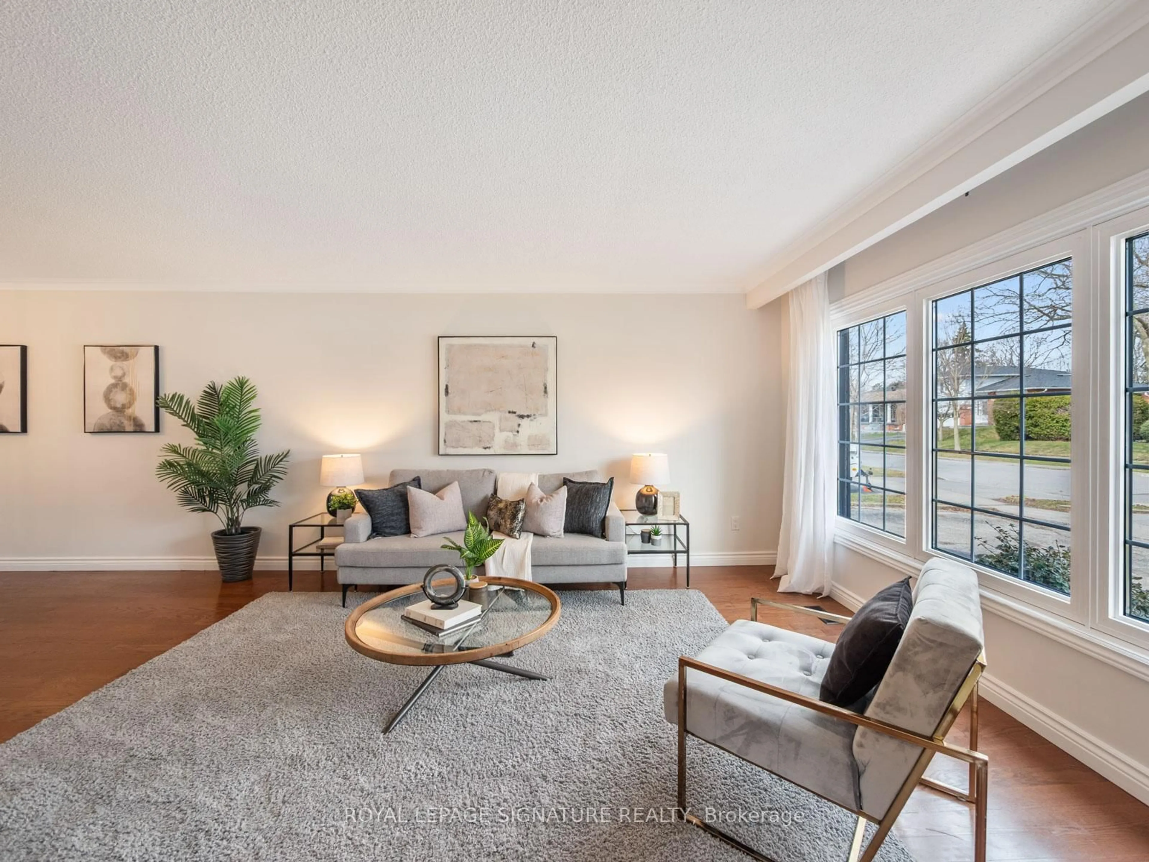 Living room with furniture, unknown for 27 Mcculley St, Toronto Ontario M1C 2B2