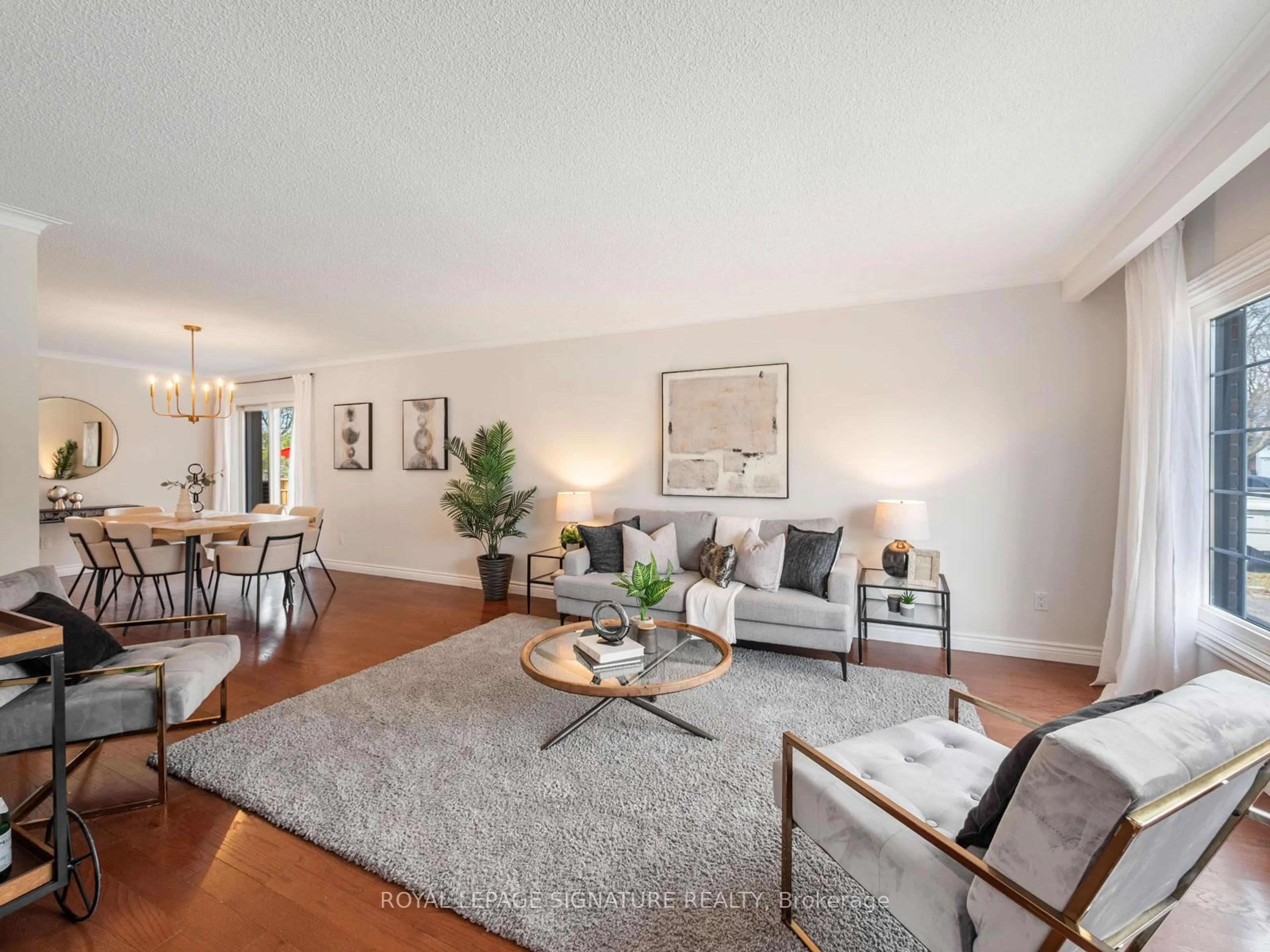 Living room with furniture, unknown for 27 Mcculley St, Toronto Ontario M1C 2B2