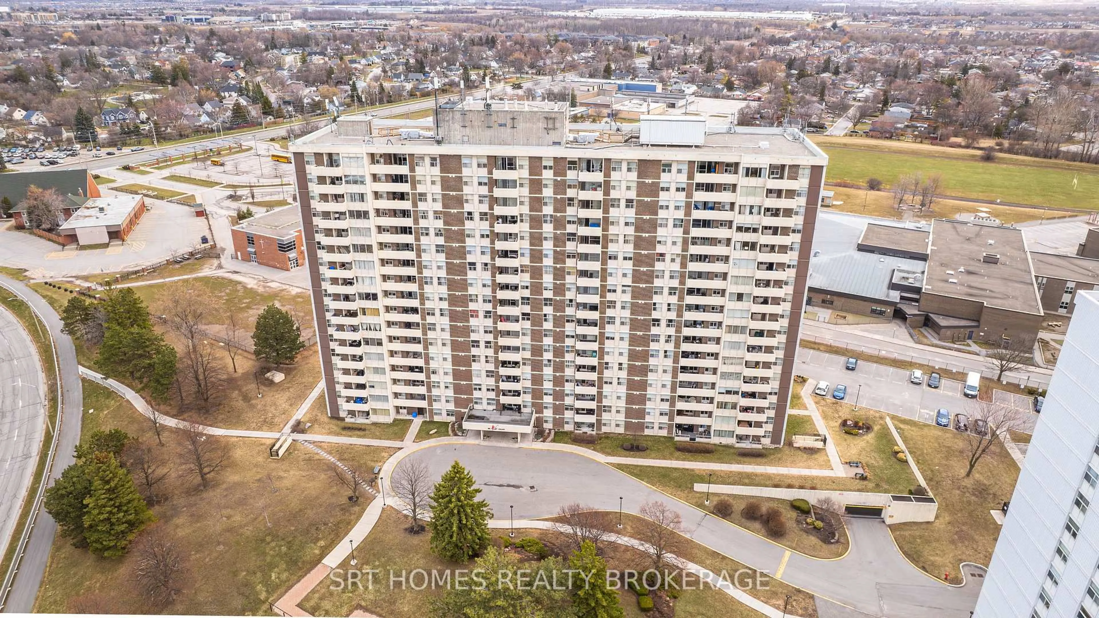 A pic from outside/outdoor area/front of a property/back of a property/a pic from drone, city buildings view from balcony for 66 Falby Crt #408, Ajax Ontario L1S 3L2