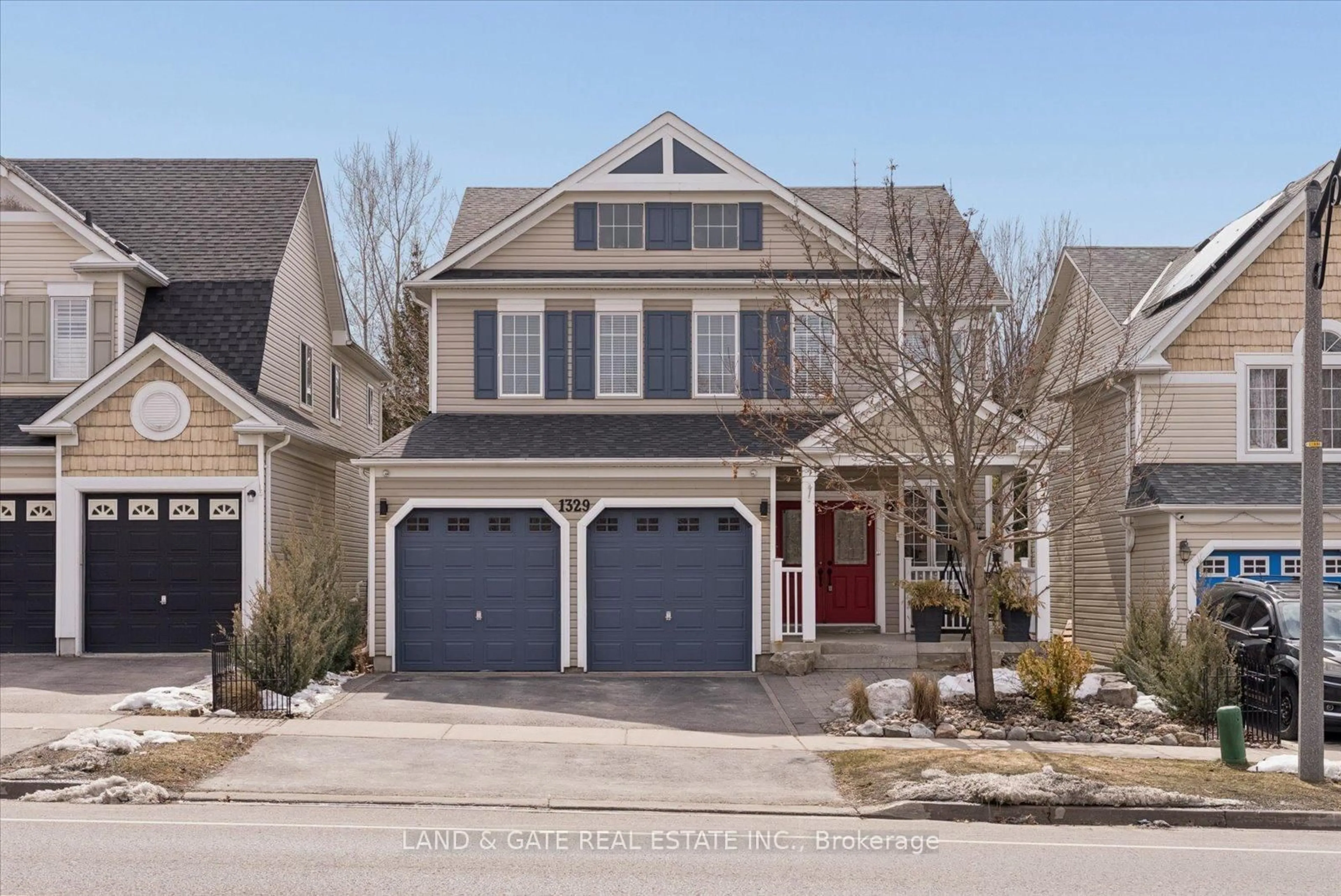 Home with vinyl exterior material, street for 1329 Coldstream Dr, Oshawa Ontario L1K 0B5