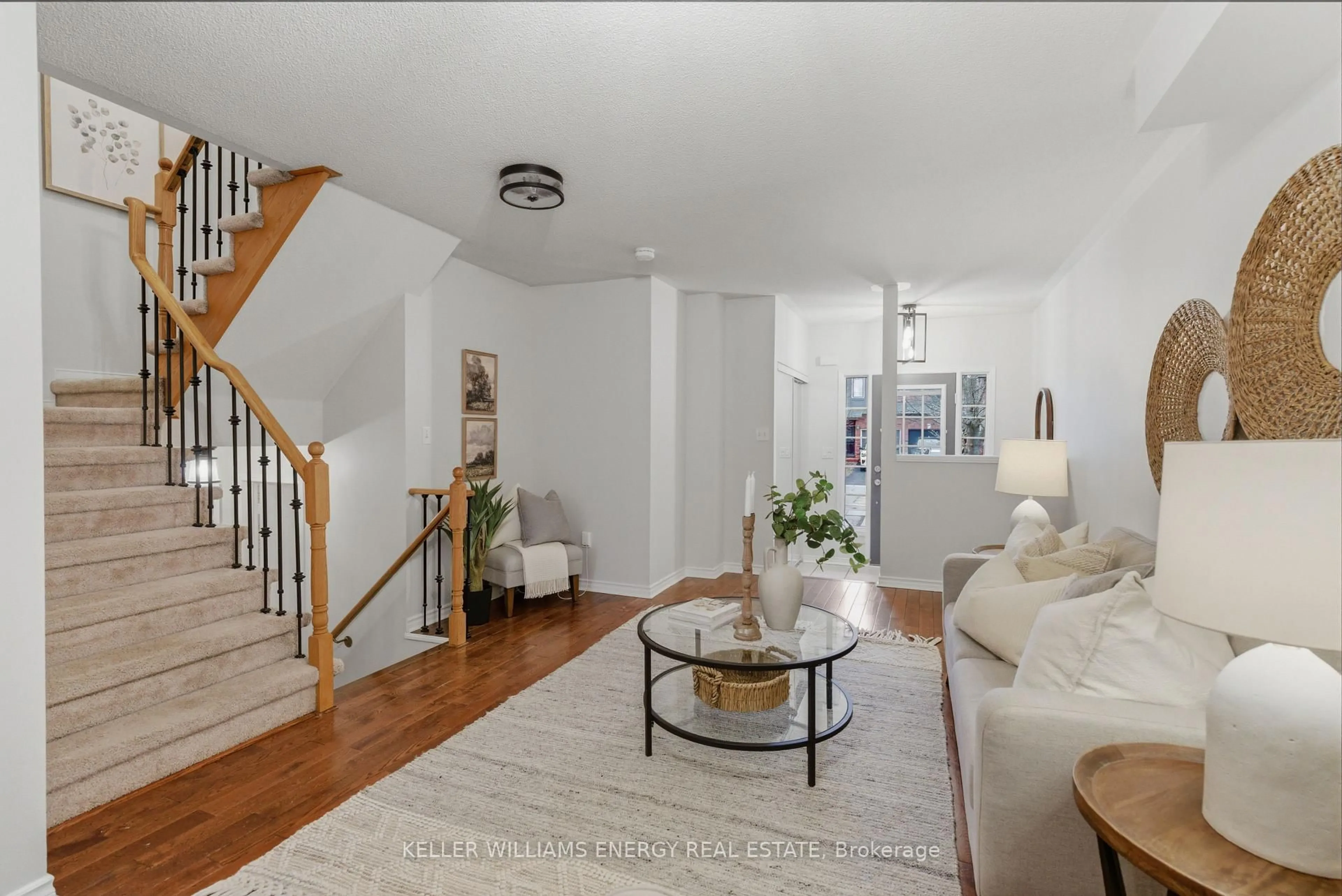 Living room with furniture, unknown for 1698 Woodgate Tr, Oshawa Ontario L1G 8B4