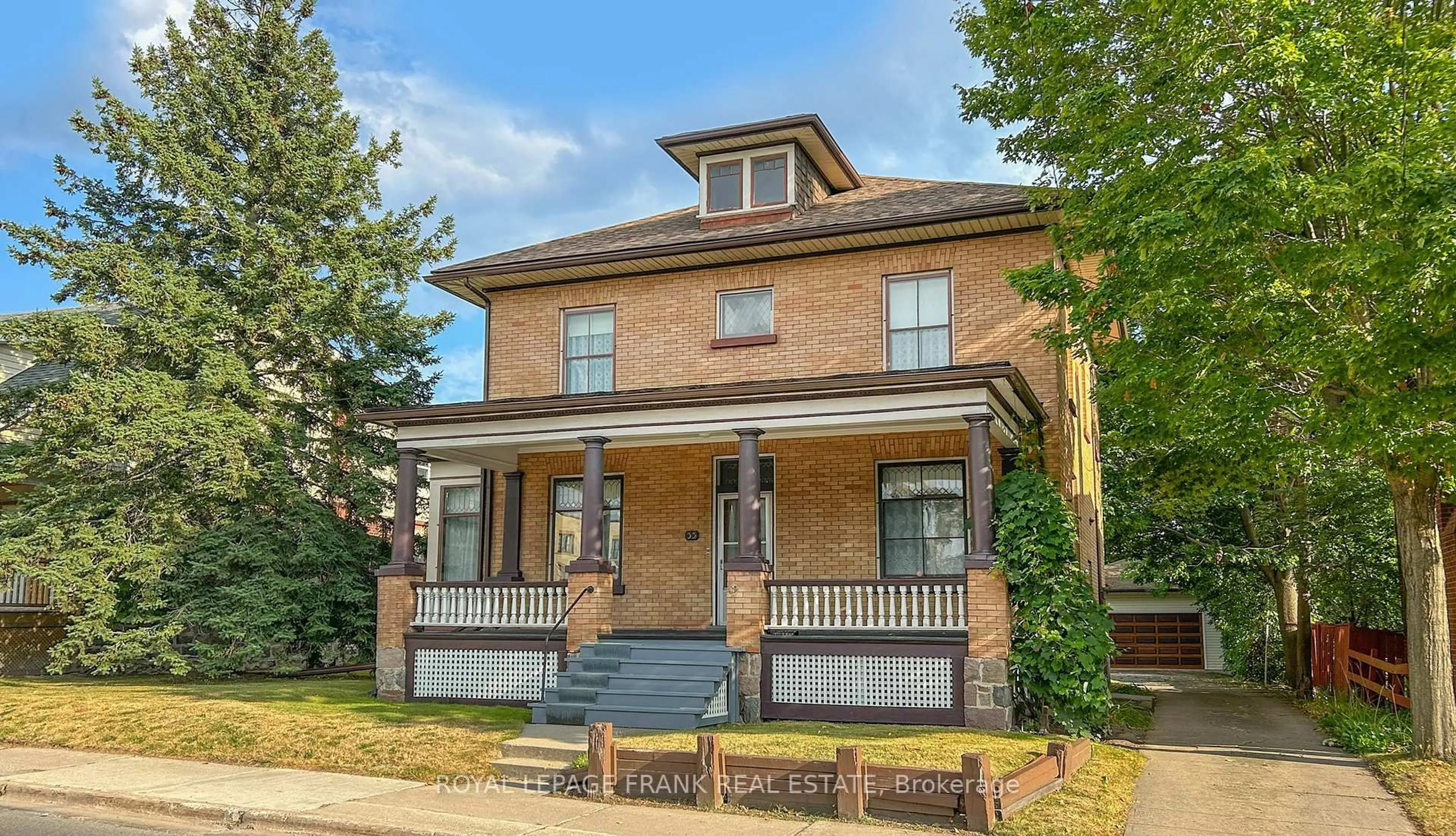 Home with brick exterior material, street for 33 Fairbanks St, Oshawa Ontario L1H 2L7