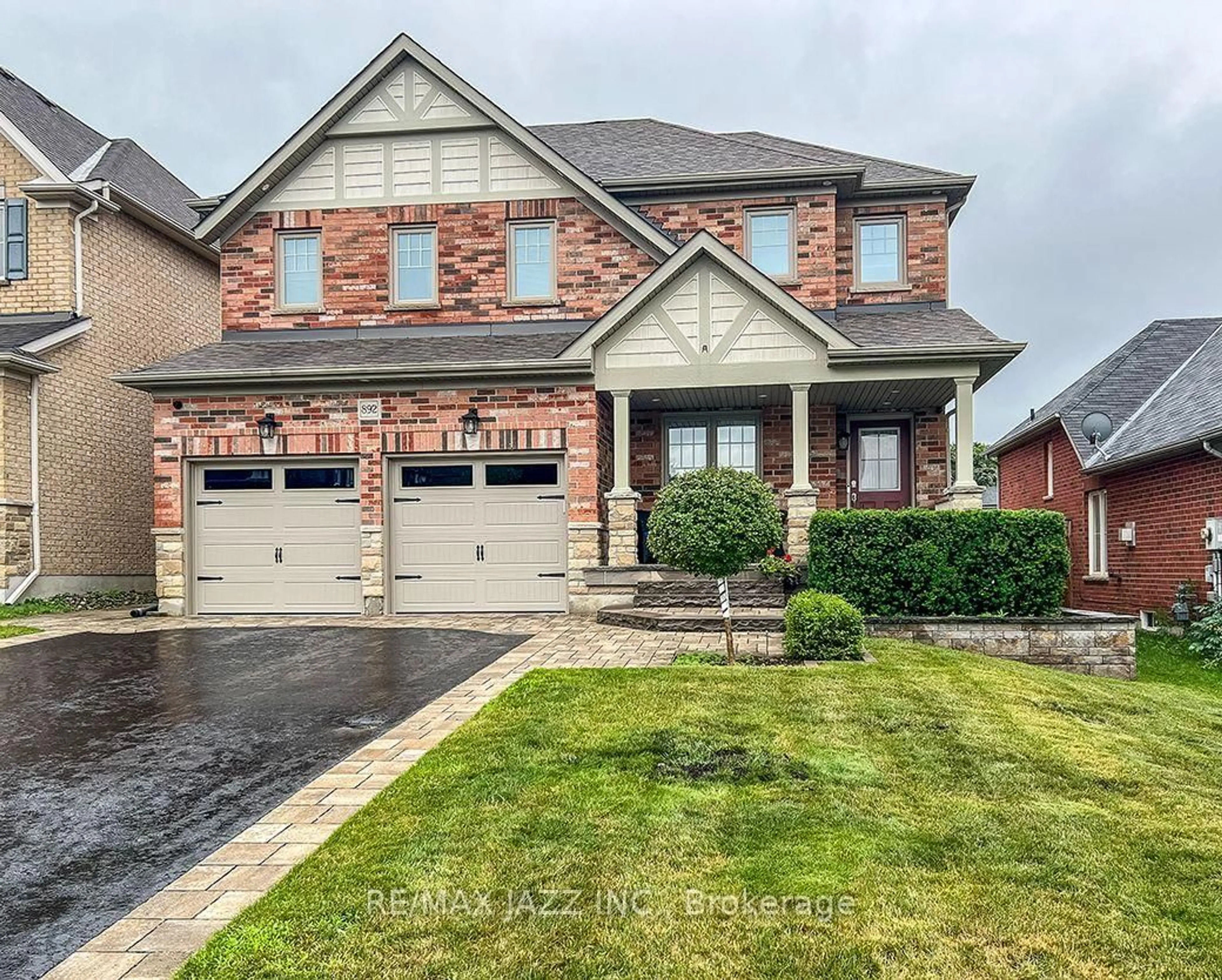 Home with brick exterior material, street for 892 Barbados St, Oshawa Ontario L1J 0A5