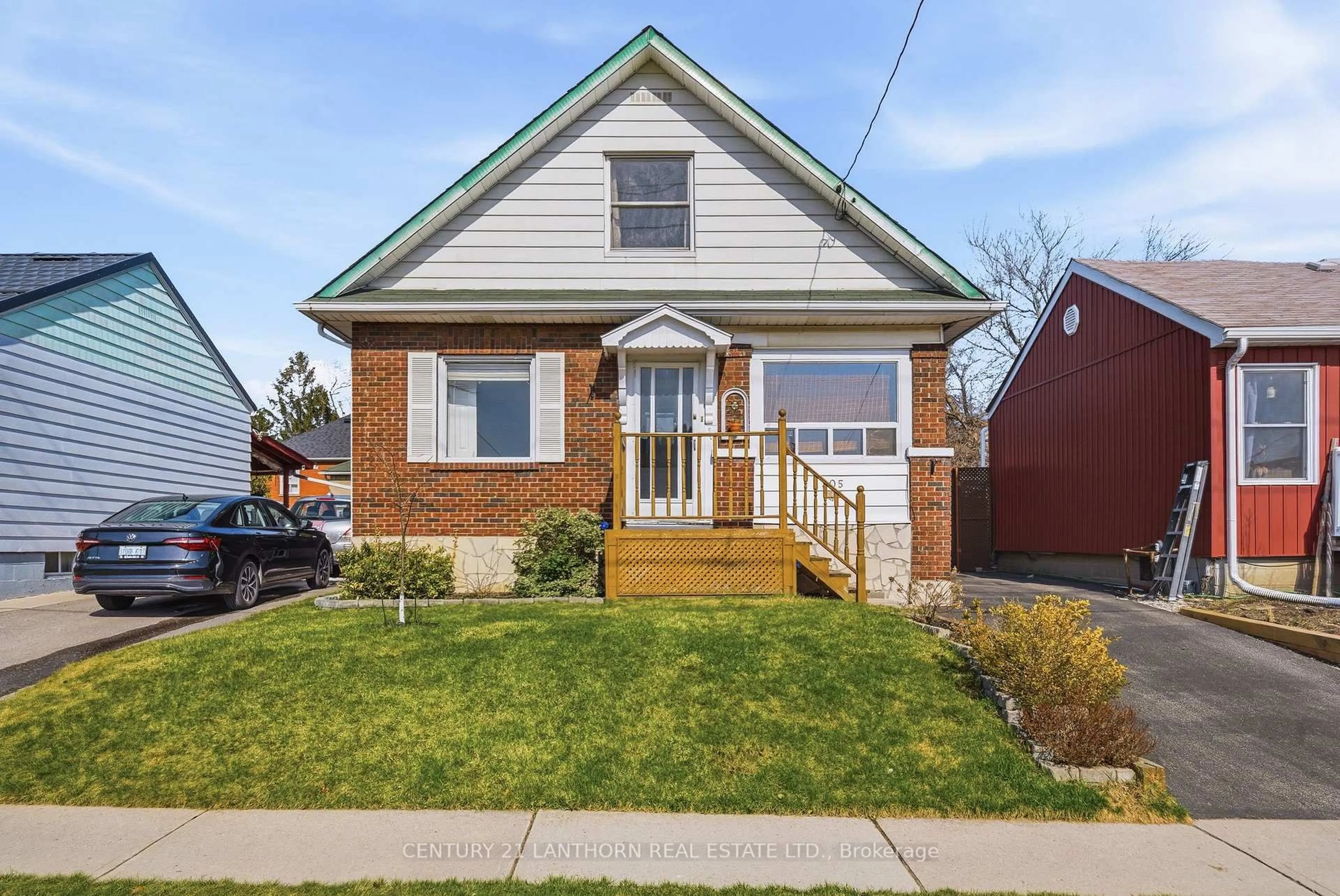 Home with brick exterior material, street for 305 Drew St, Oshawa Ontario L1H 5A6