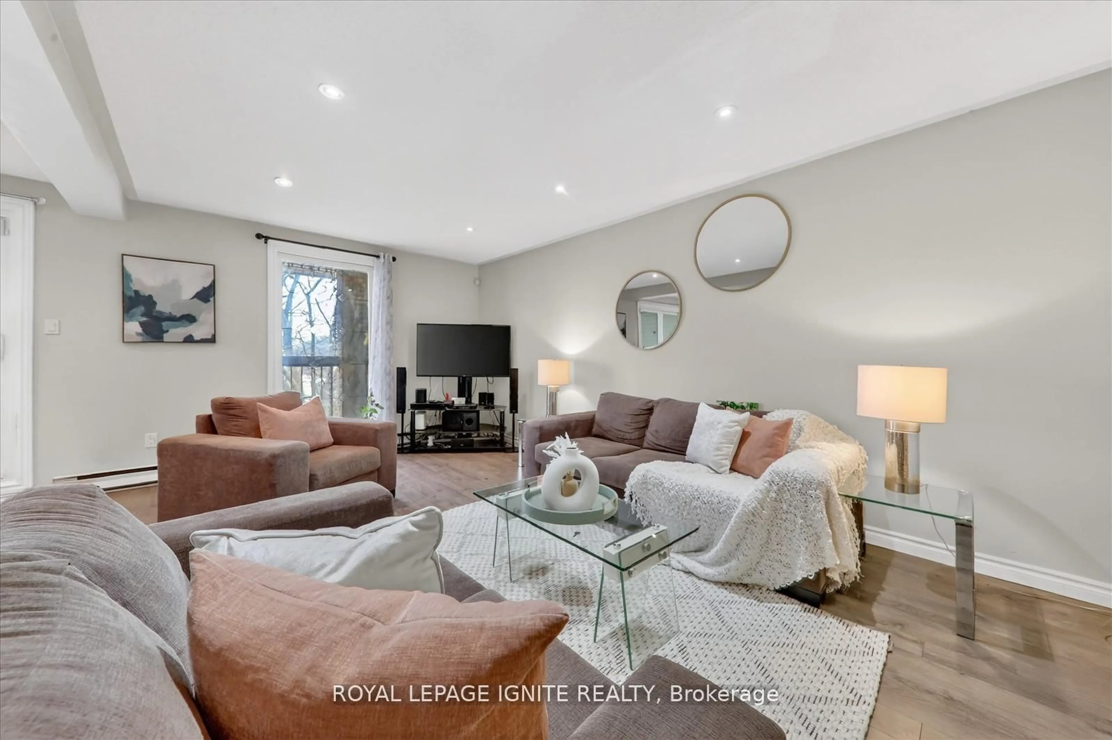 Living room with furniture, unknown for 1360 Glenanna Rd #13A, Pickering Ontario L1V 2T5