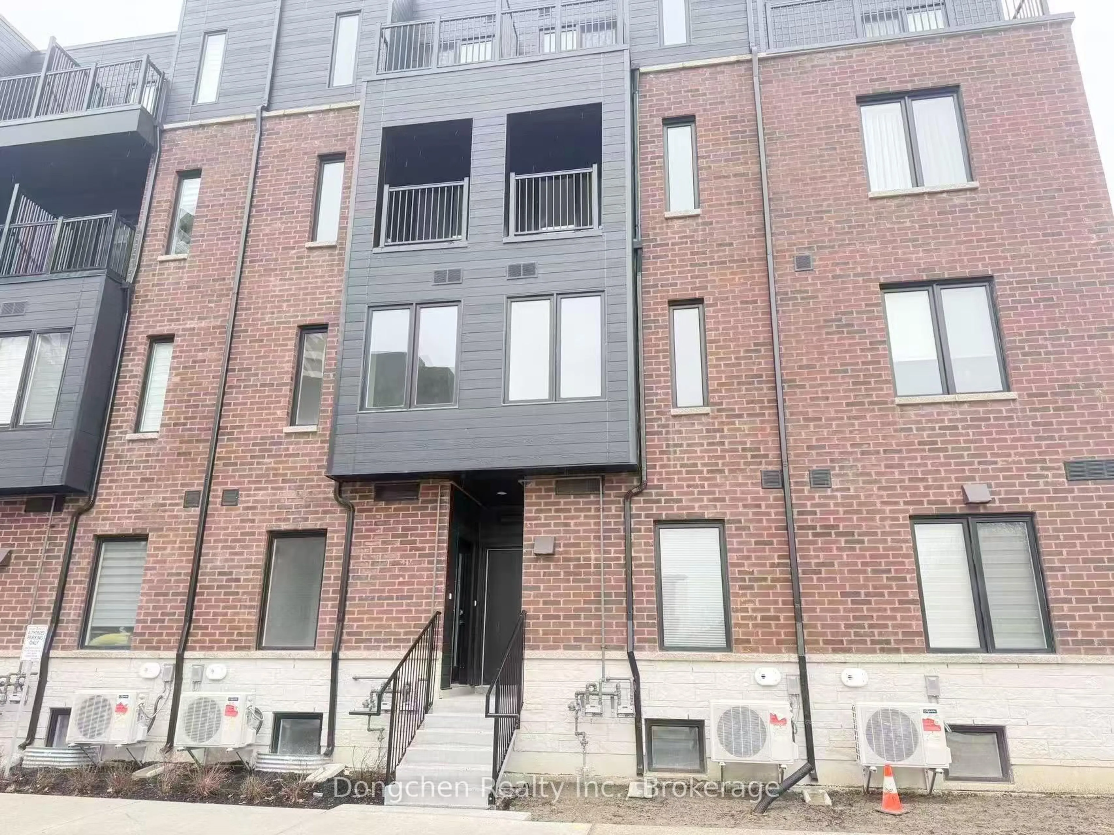 Home with brick exterior material, building for 30 Calamint Lane #39, Toronto Ontario M1W 2H1