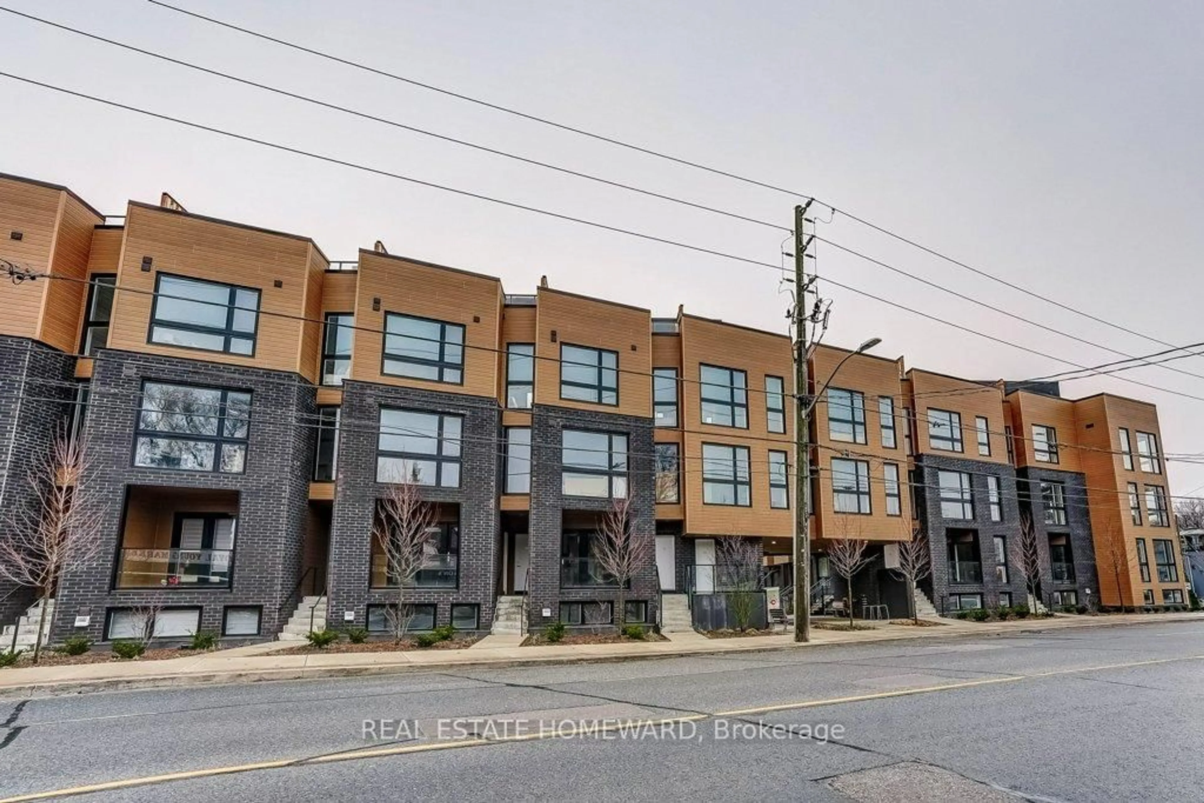 Home with brick exterior material, street for 35 Birch Cliff Ave #16, Toronto Ontario M1N 0C1