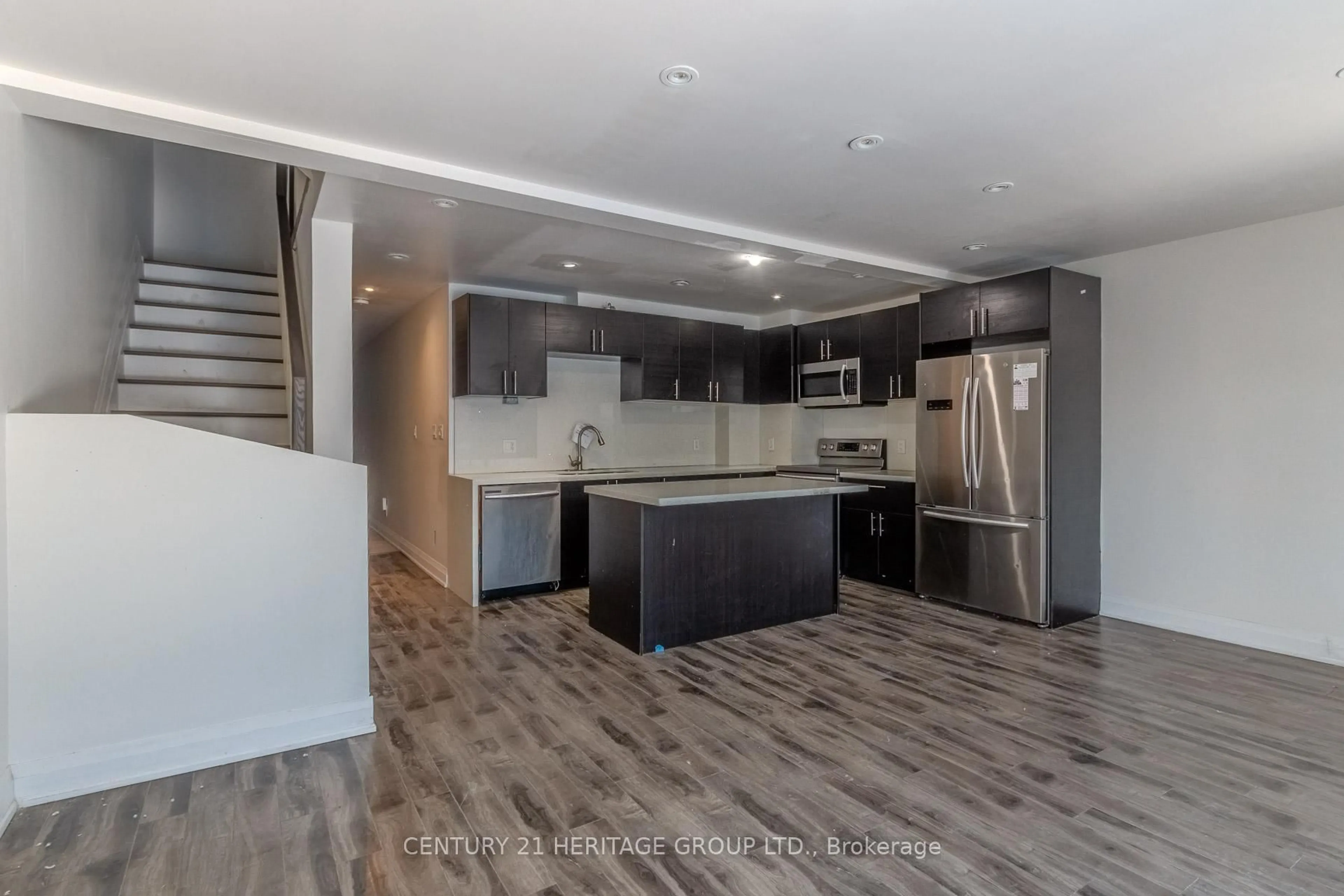 Open concept kitchen, unknown for 23A Jeavons Ave, Toronto Ontario M1K 1S8