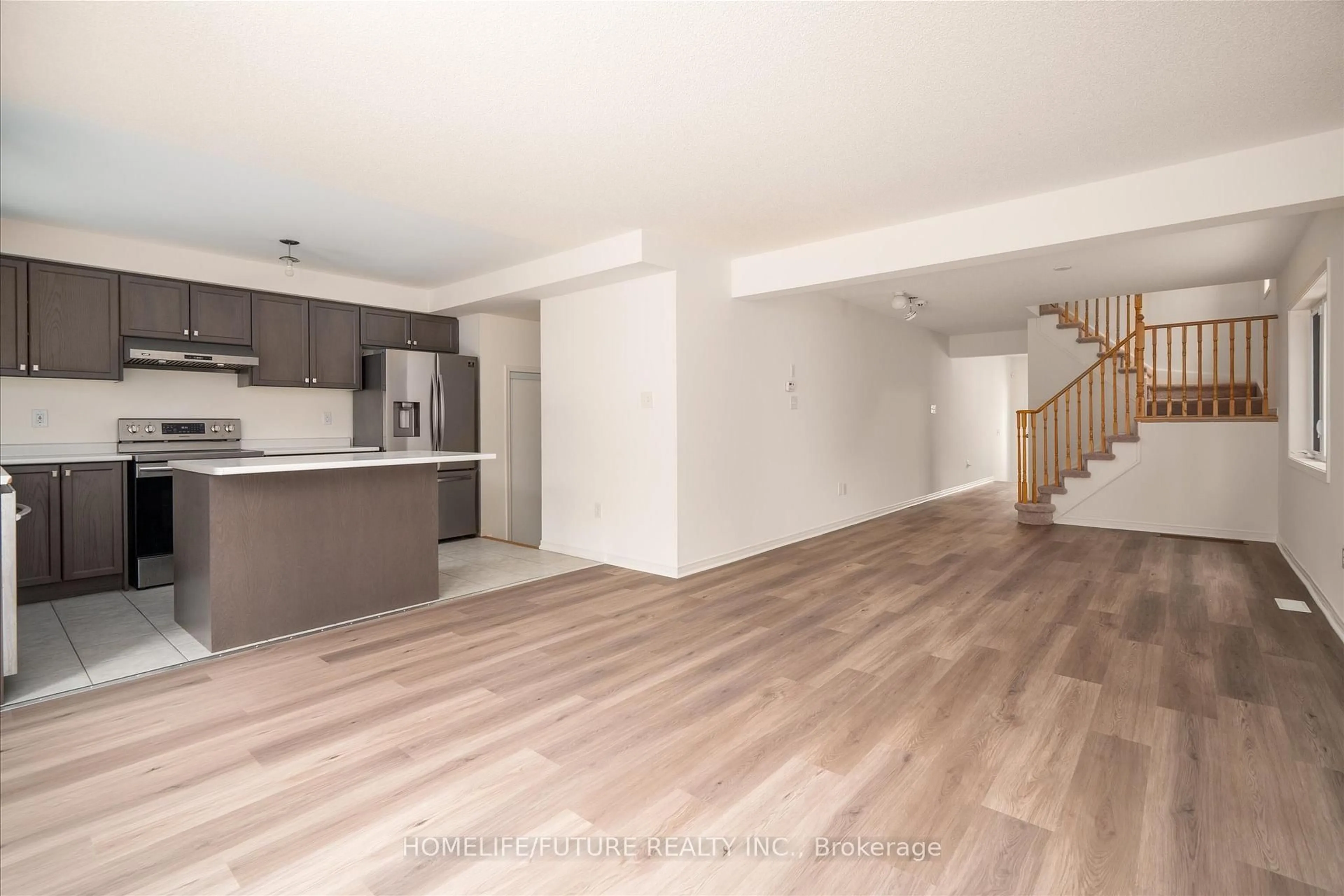 Unknown for 39 Barnfield Cres, Ajax Ontario L1Z 0T3