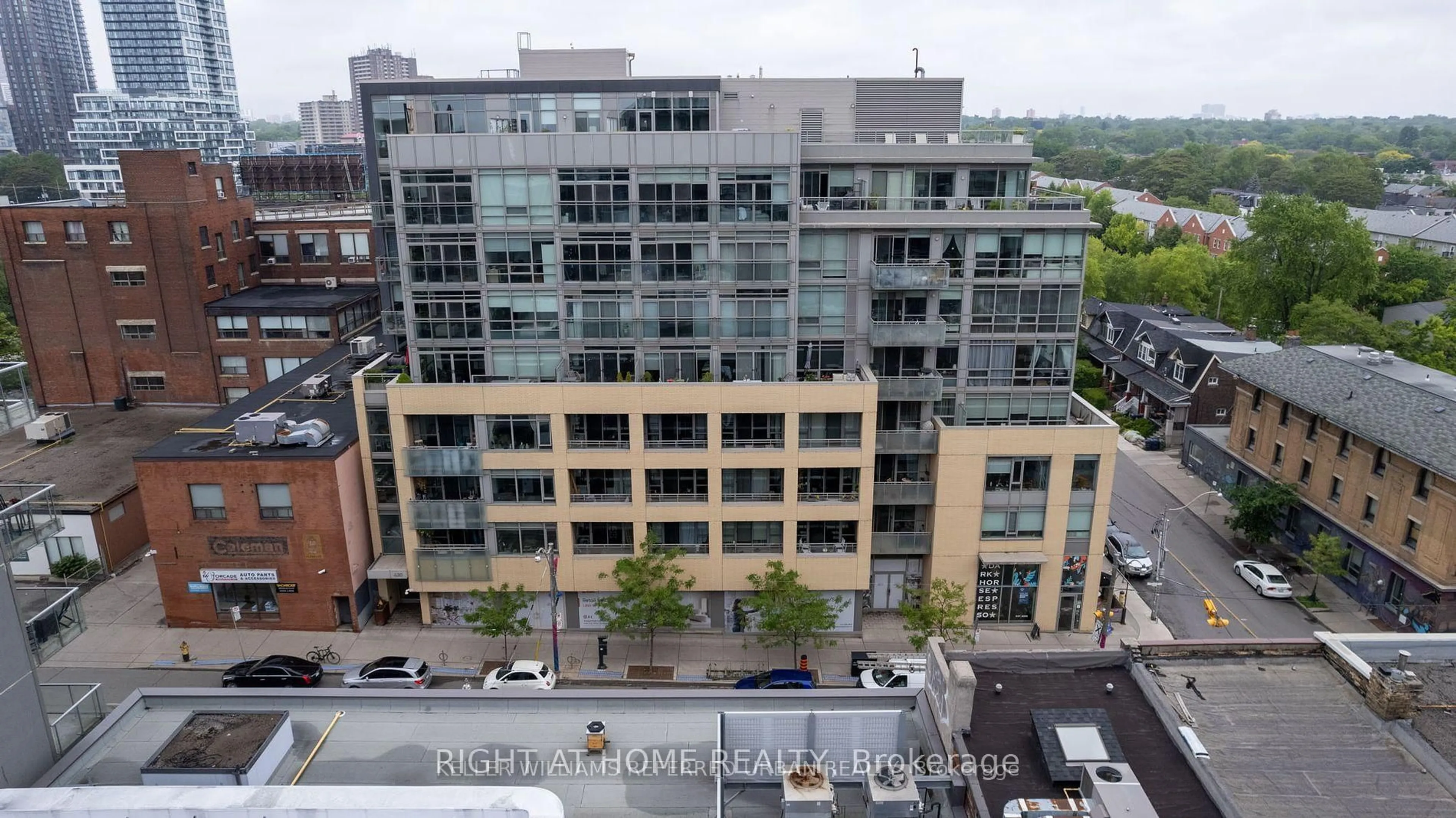 A pic from outside/outdoor area/front of a property/back of a property/a pic from drone, city buildings view from balcony for 630 Queen St #407, Toronto Ontario M4M 1G3