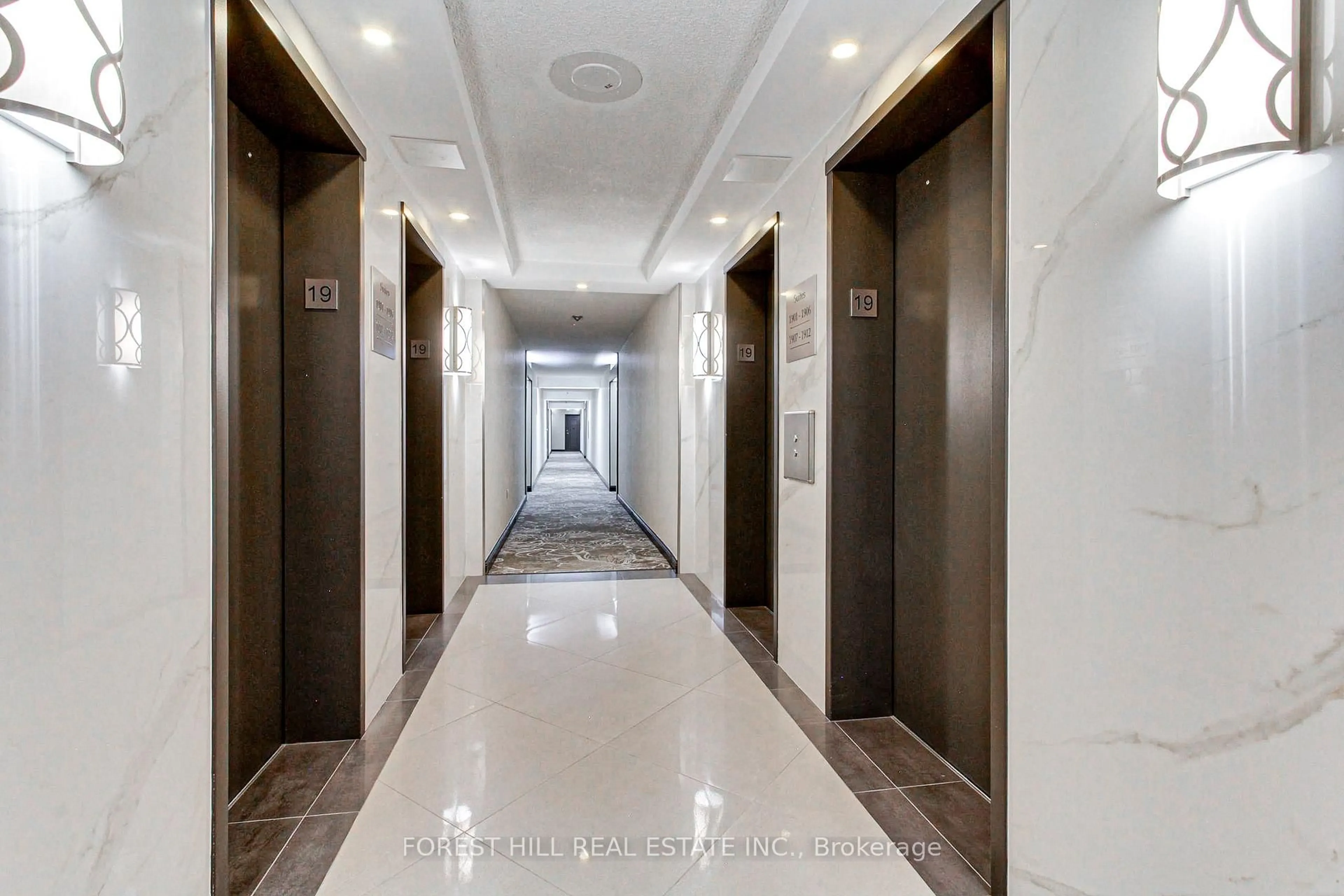 Indoor foyer for 2330 Bridletowne Circ #1909, Toronto Ontario M1W 3P6