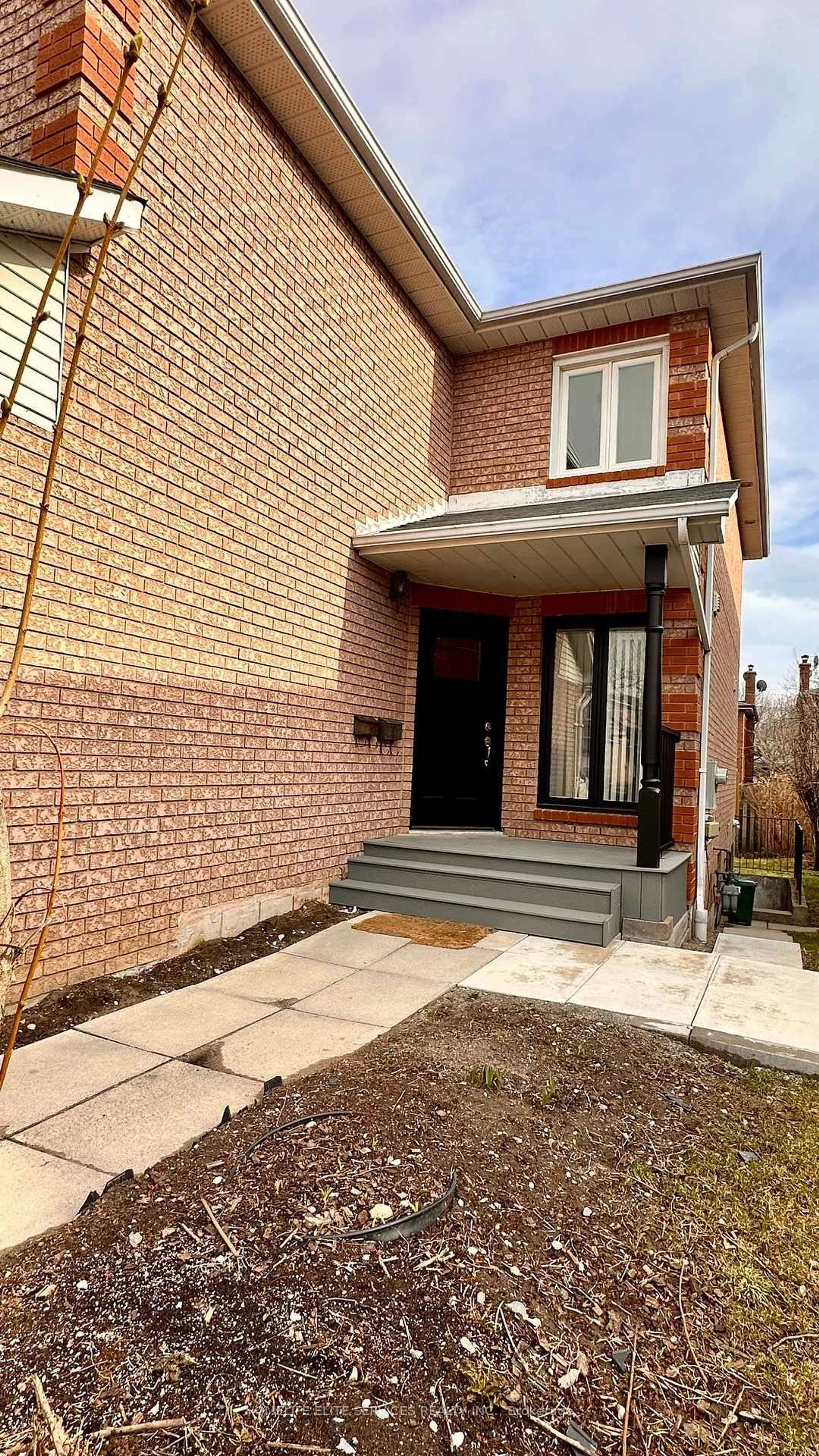 Home with brick exterior material, street for 7 Lenthall Ave, Toronto Ontario M1B 2C7