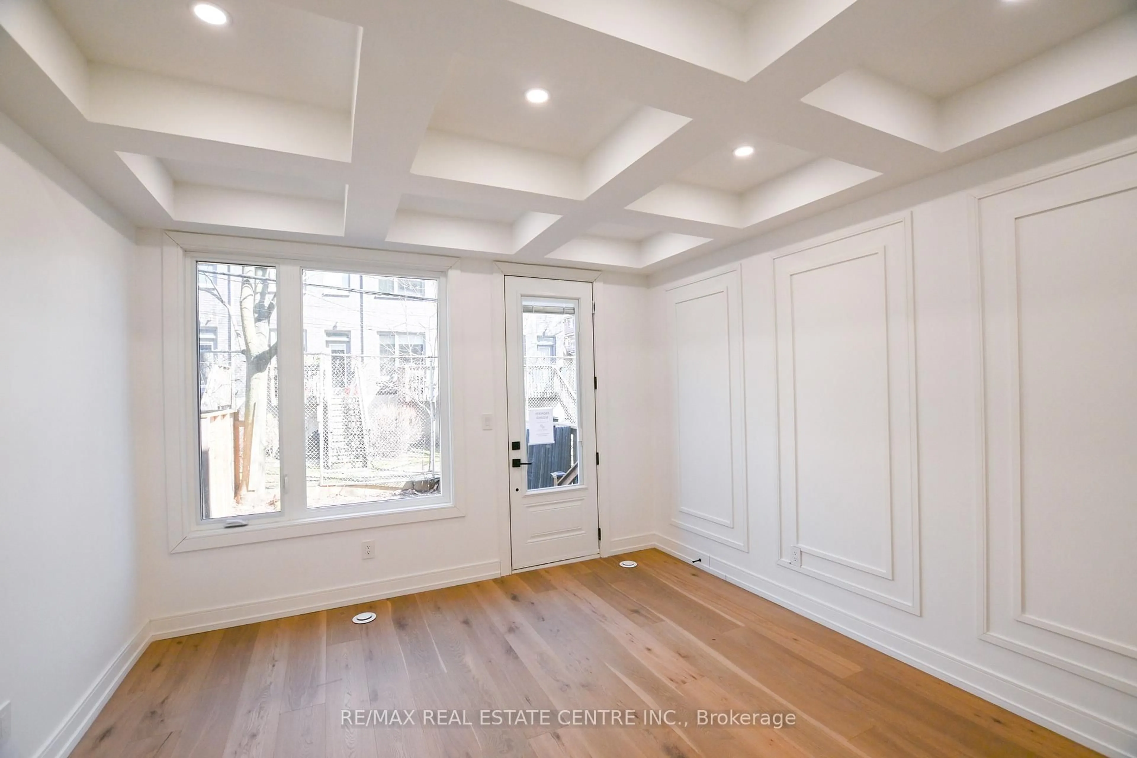 Unknown for 59 Jones Ave, Toronto Ontario M4M 2Z7