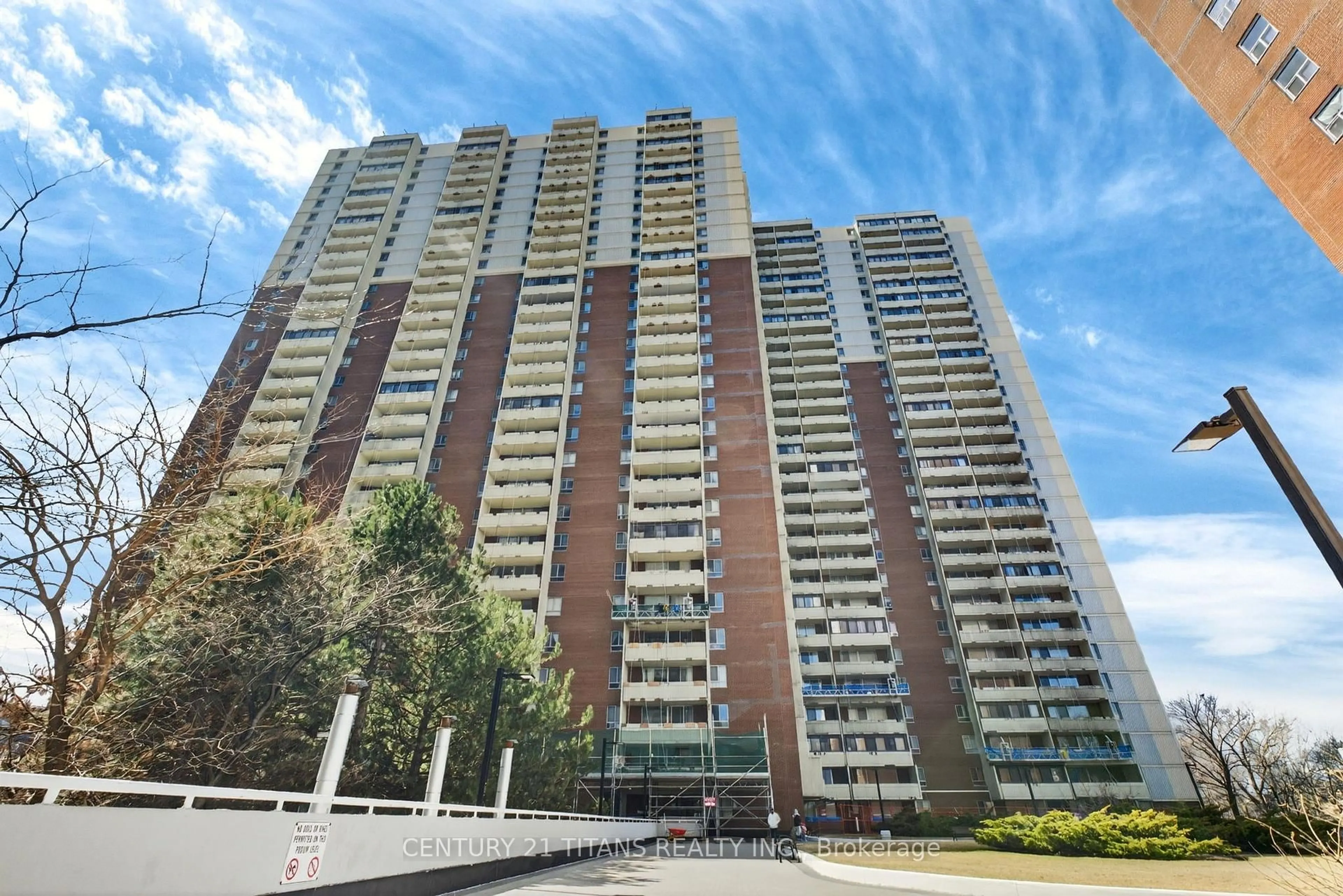 Unknown for 1 Massey Sq #2903, Toronto Ontario M4C 5L4