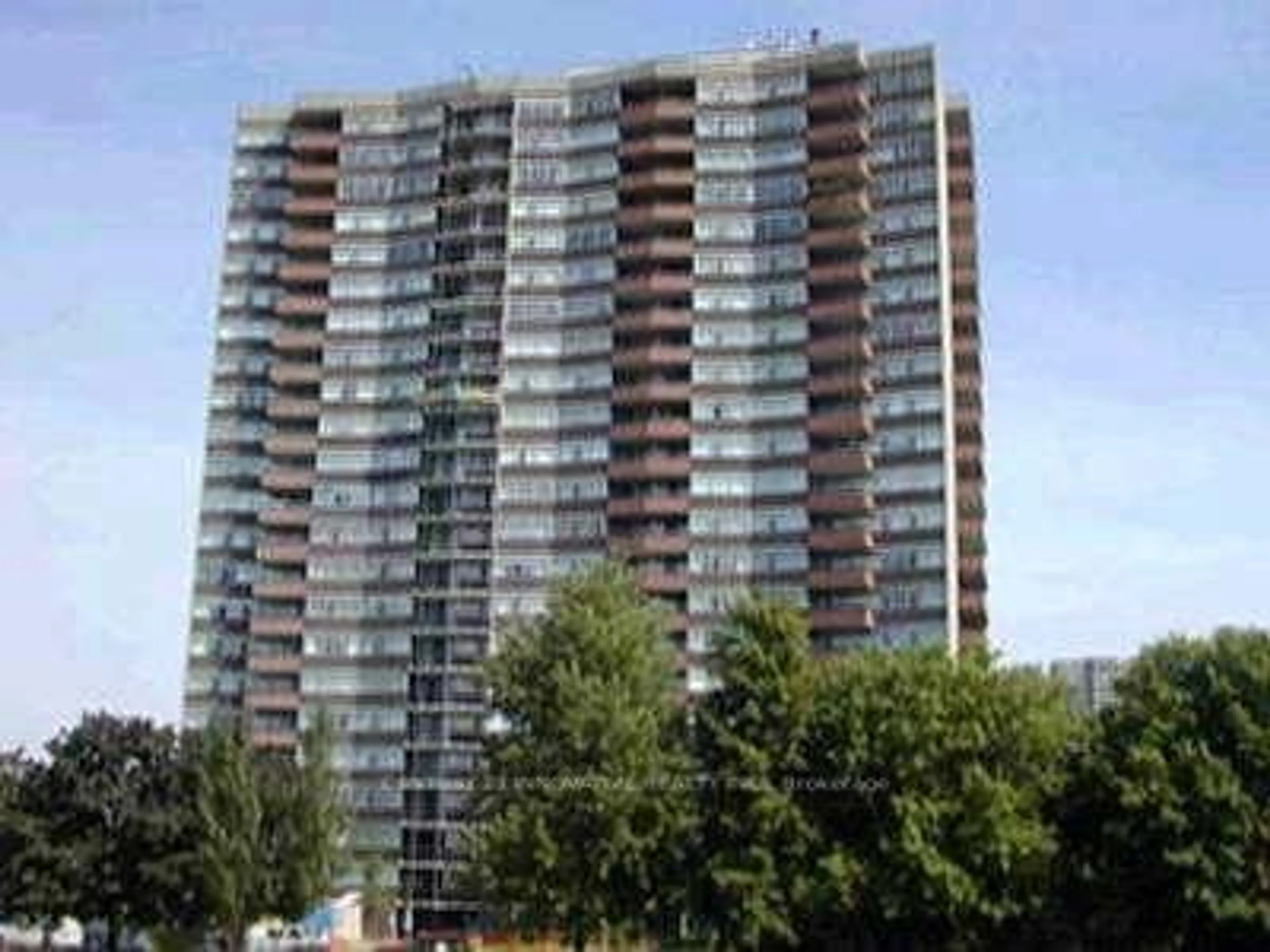 Blurry image for 3131 Bridletowne Circ #1702, Toronto Ontario M1W 2S9