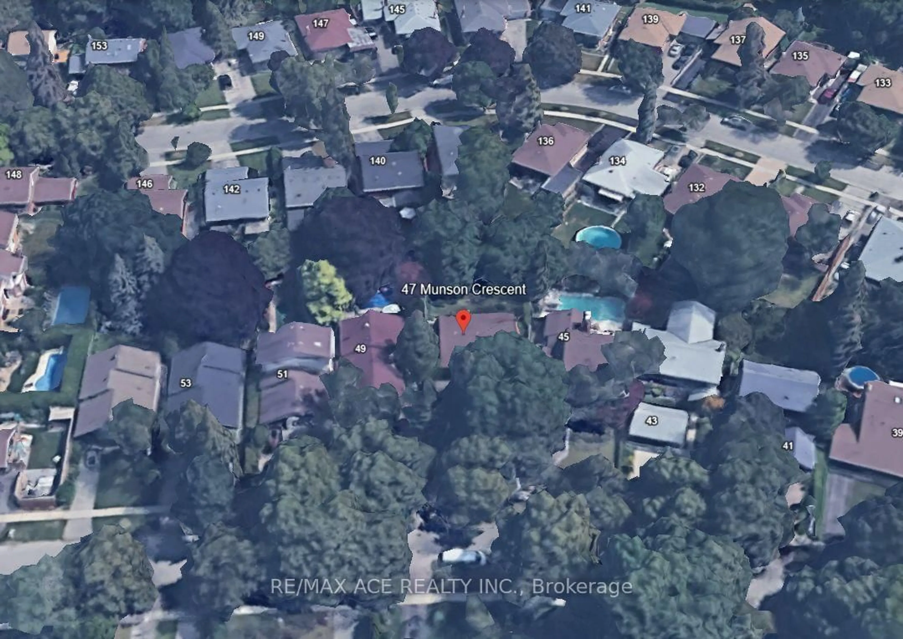 A pic from outside/outdoor area/front of a property/back of a property/a pic from drone, city buildings view from balcony for 47 Munson Cres, Toronto Ontario M1P 3M8