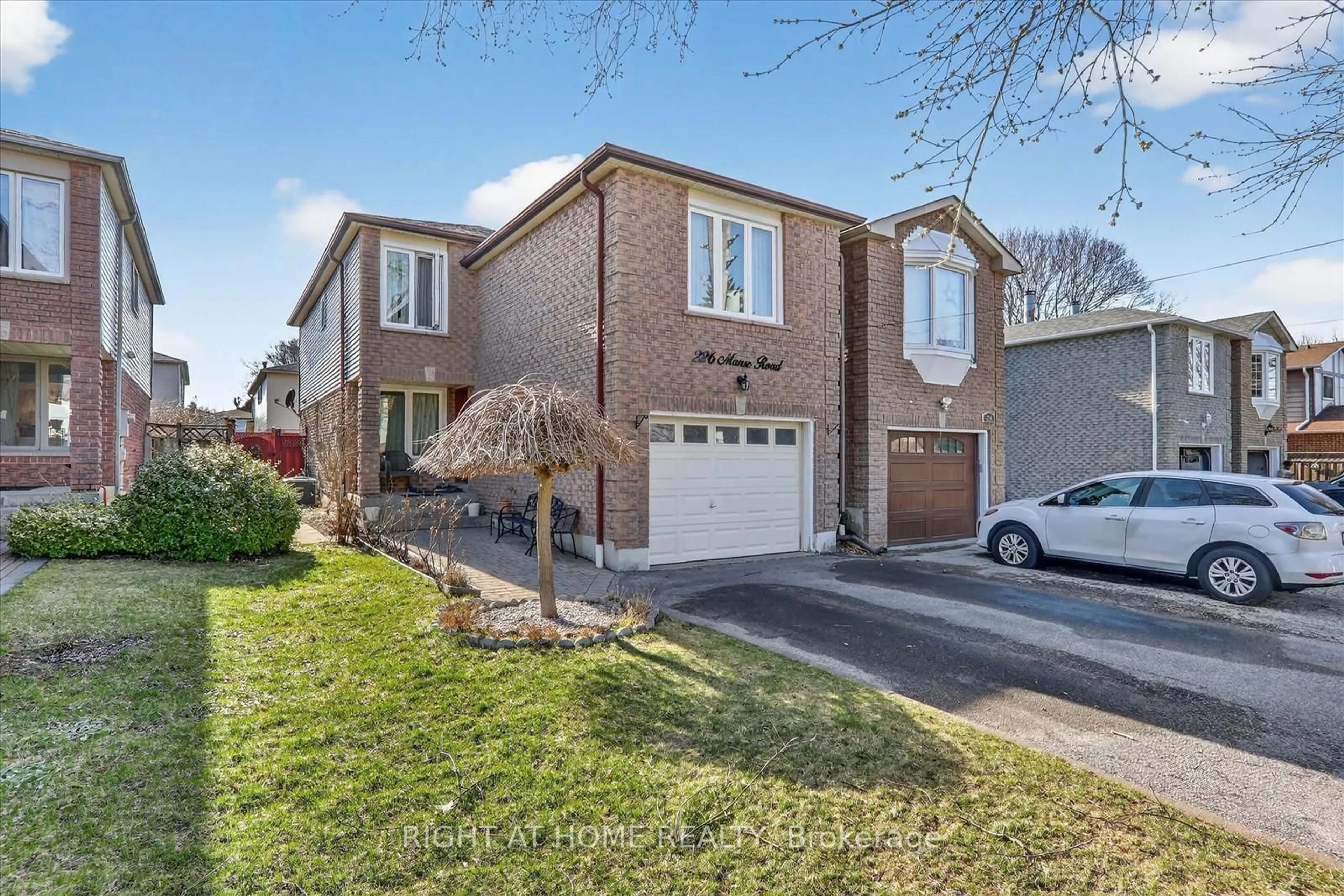 Home with brick exterior material, street for 226 Manse Rd, Toronto Ontario M1E 3V4