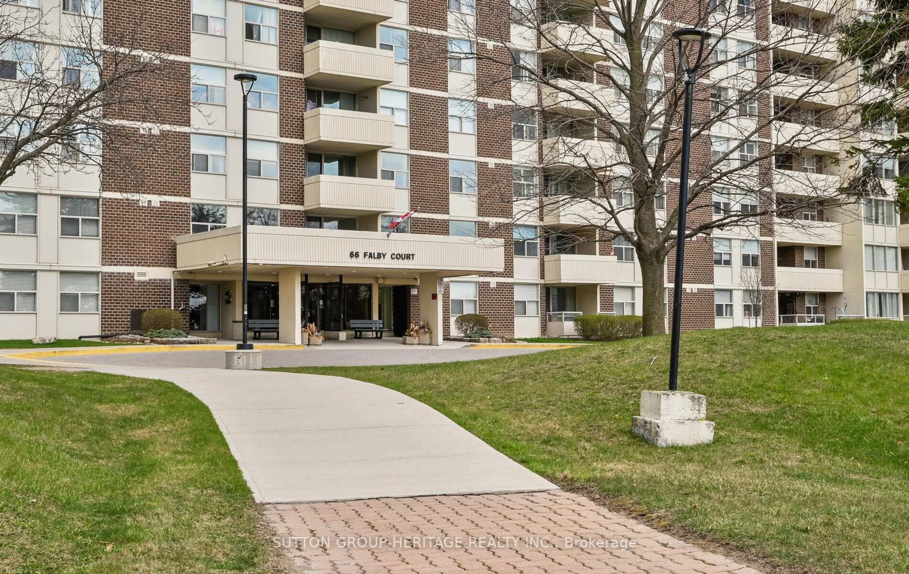 Patio, street for 66 Falby Crt #1604, Ajax Ontario L1S 3L2