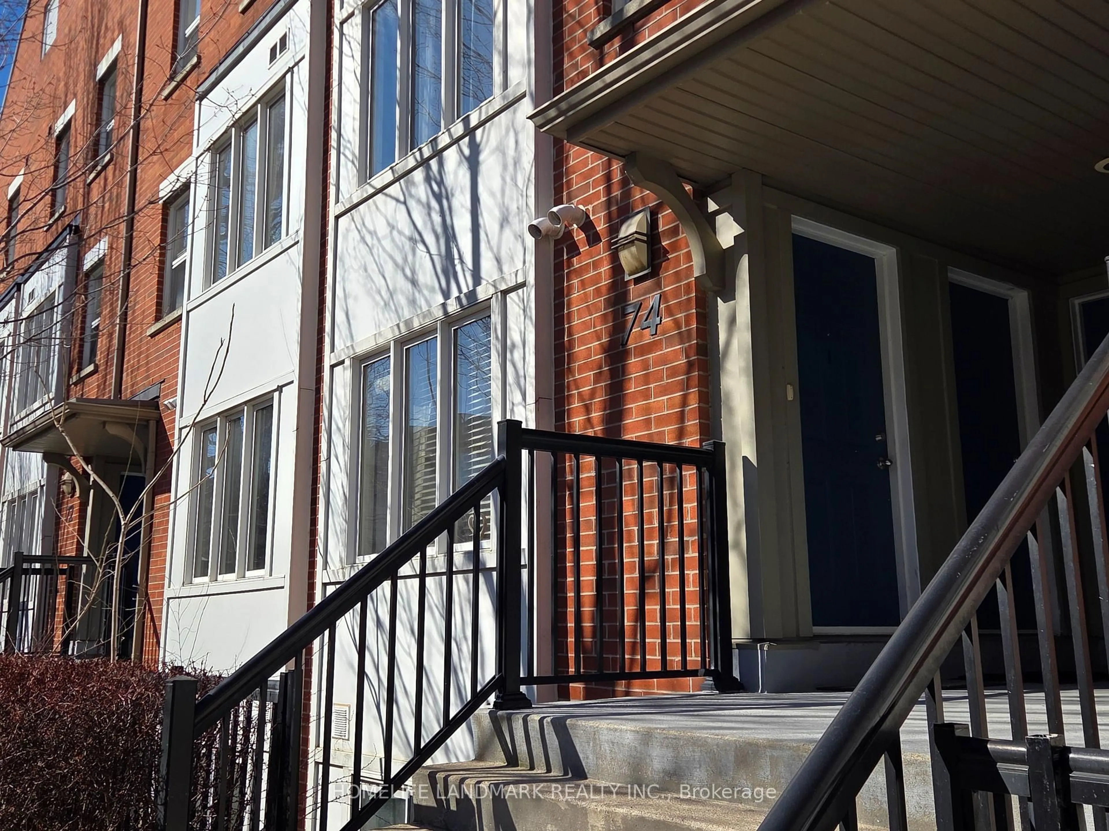 Unknown for 74 Munro St #2, Toronto Ontario M4M 2S9