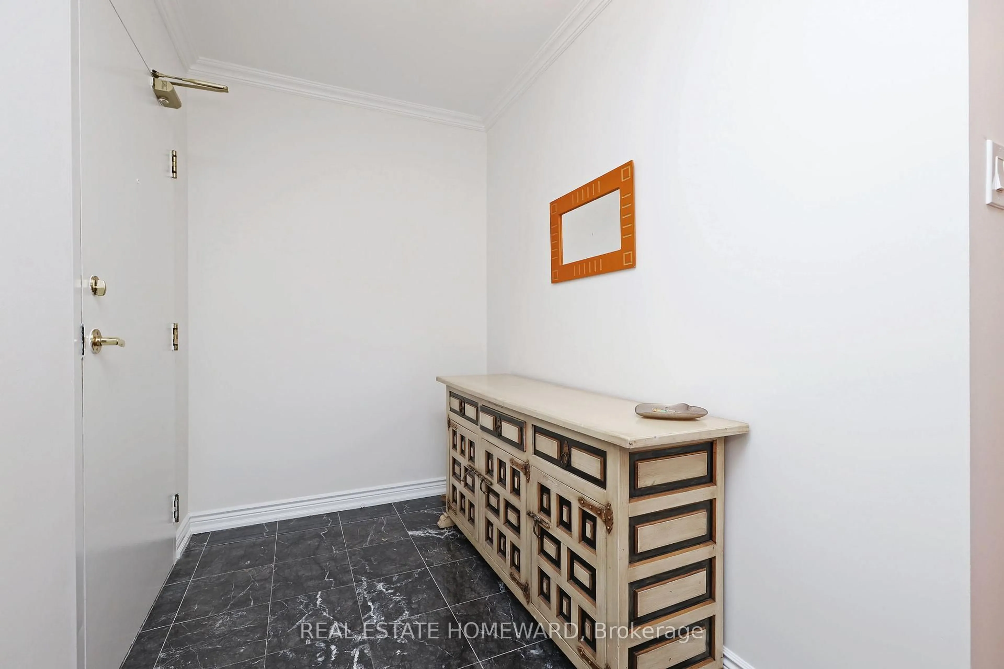 Unknown for 1093 Kingston Rd #411, Toronto Ontario M1N 4E2