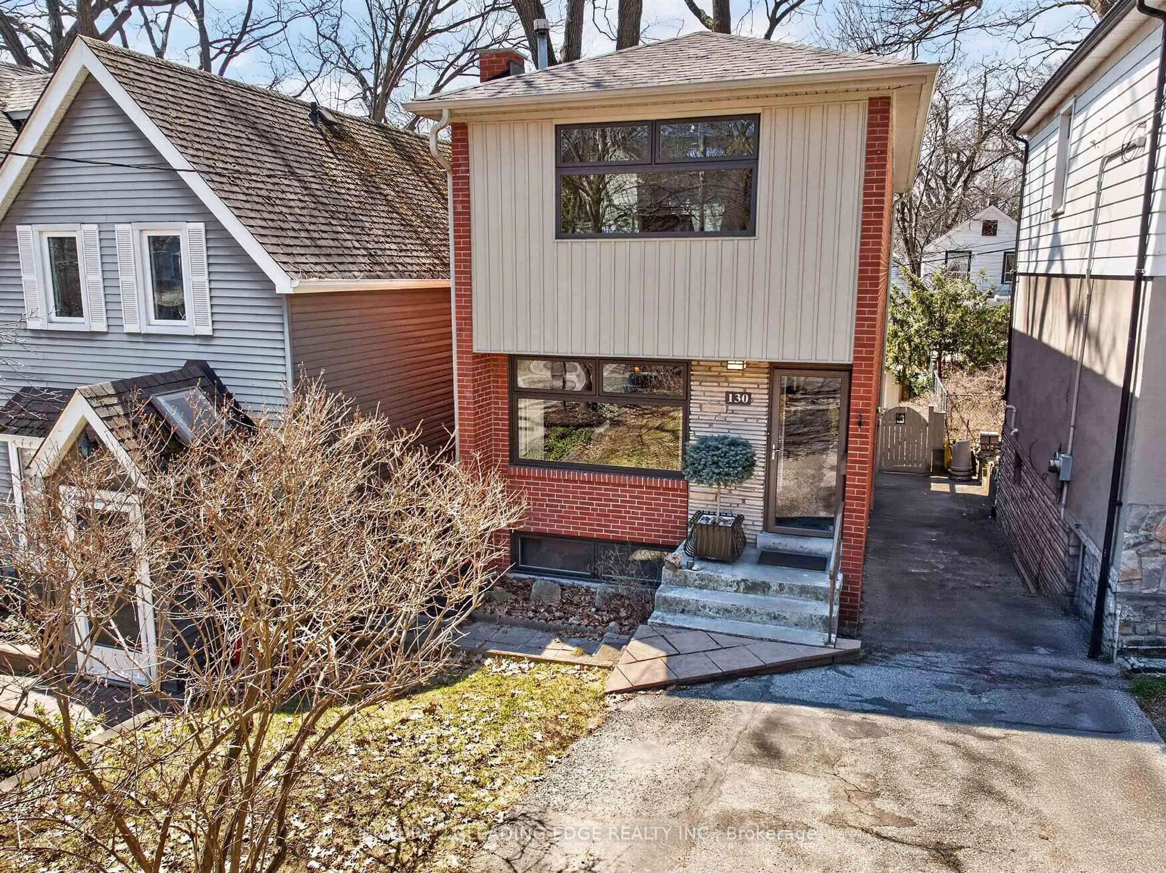 A pic from outside/outdoor area/front of a property/back of a property/a pic from drone, street for 130 Silver Birch Ave, Toronto Ontario M4E 3L4