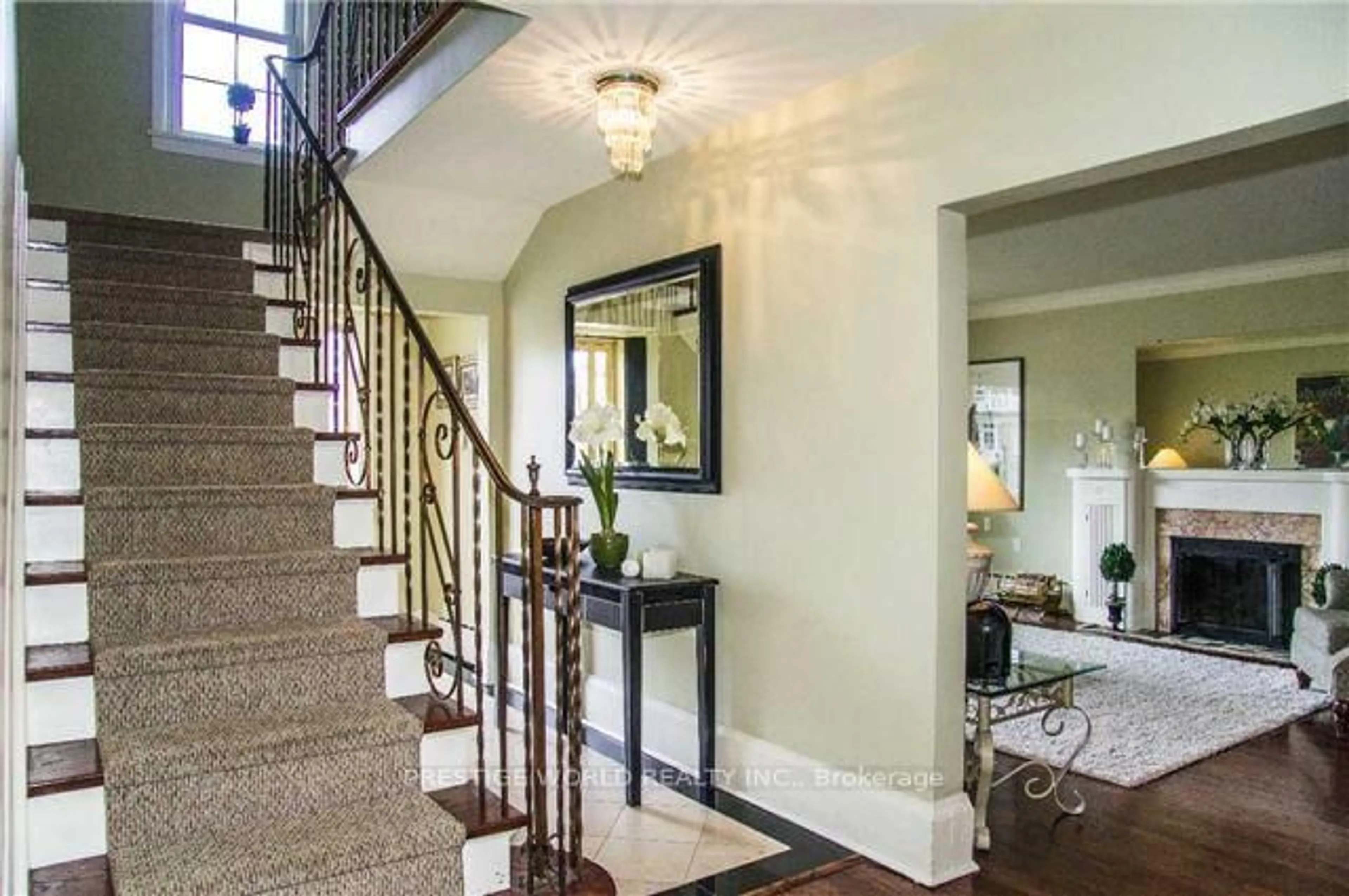 Unknown for 32 Playter Cres, Toronto Ontario M4K 1S3