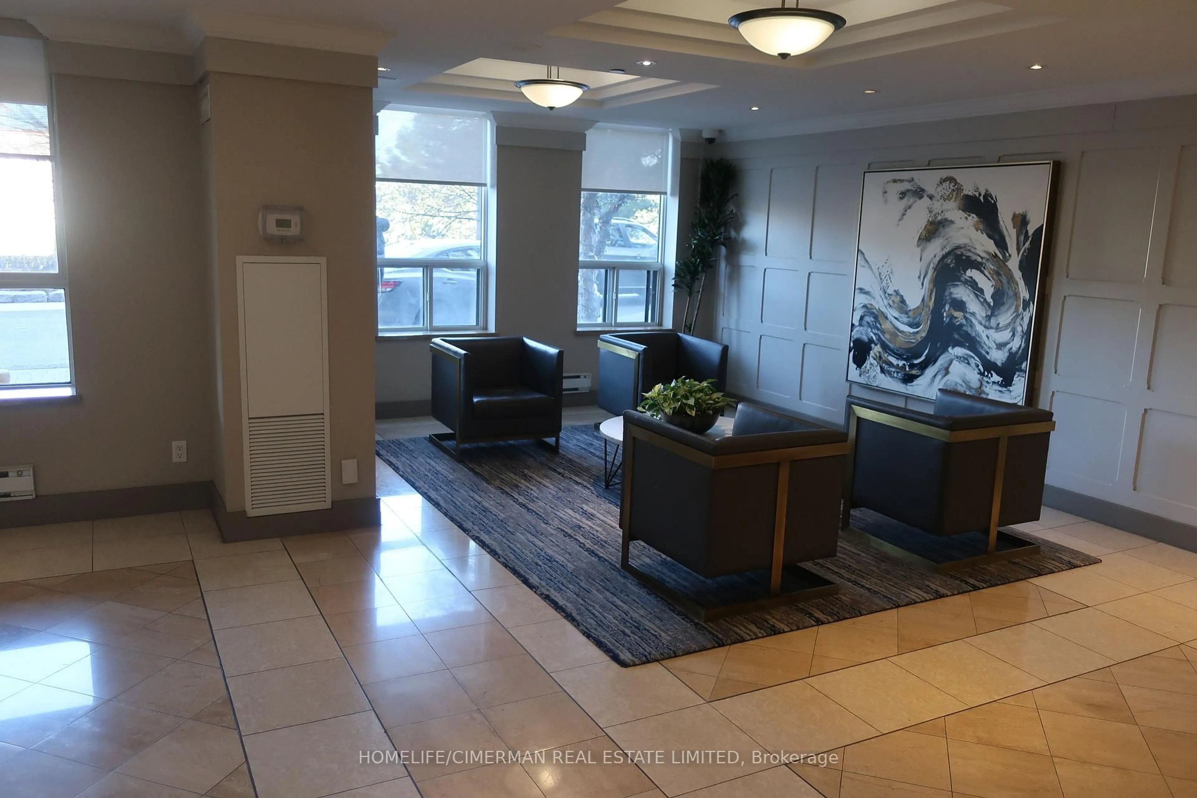 Lobby for 330 McCowan Rd #206, Toronto Ontario M1J 3N3