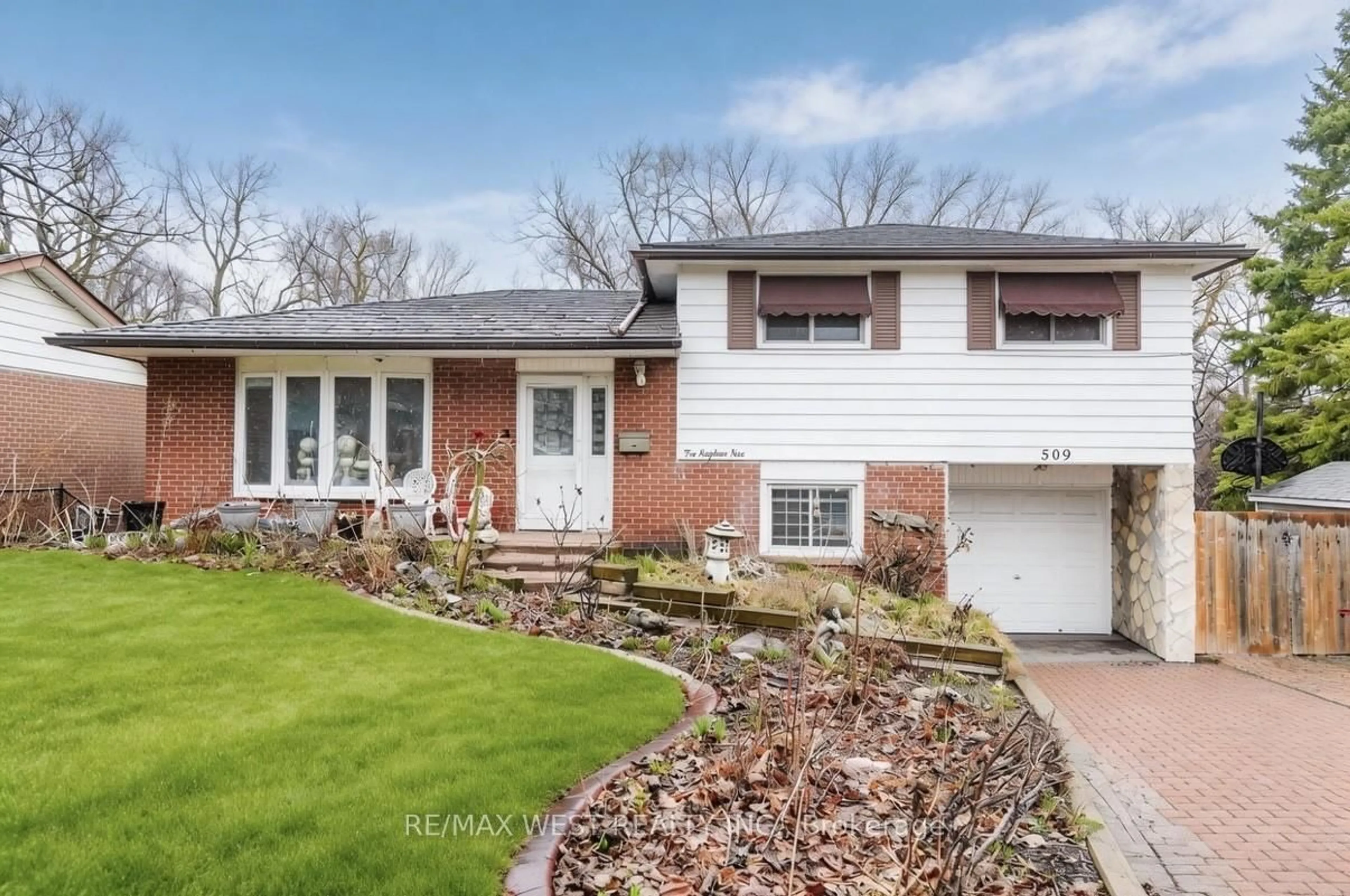 Home with brick exterior material, street for 509 Arnhem Dr, Oshawa Ontario L1G 2J2