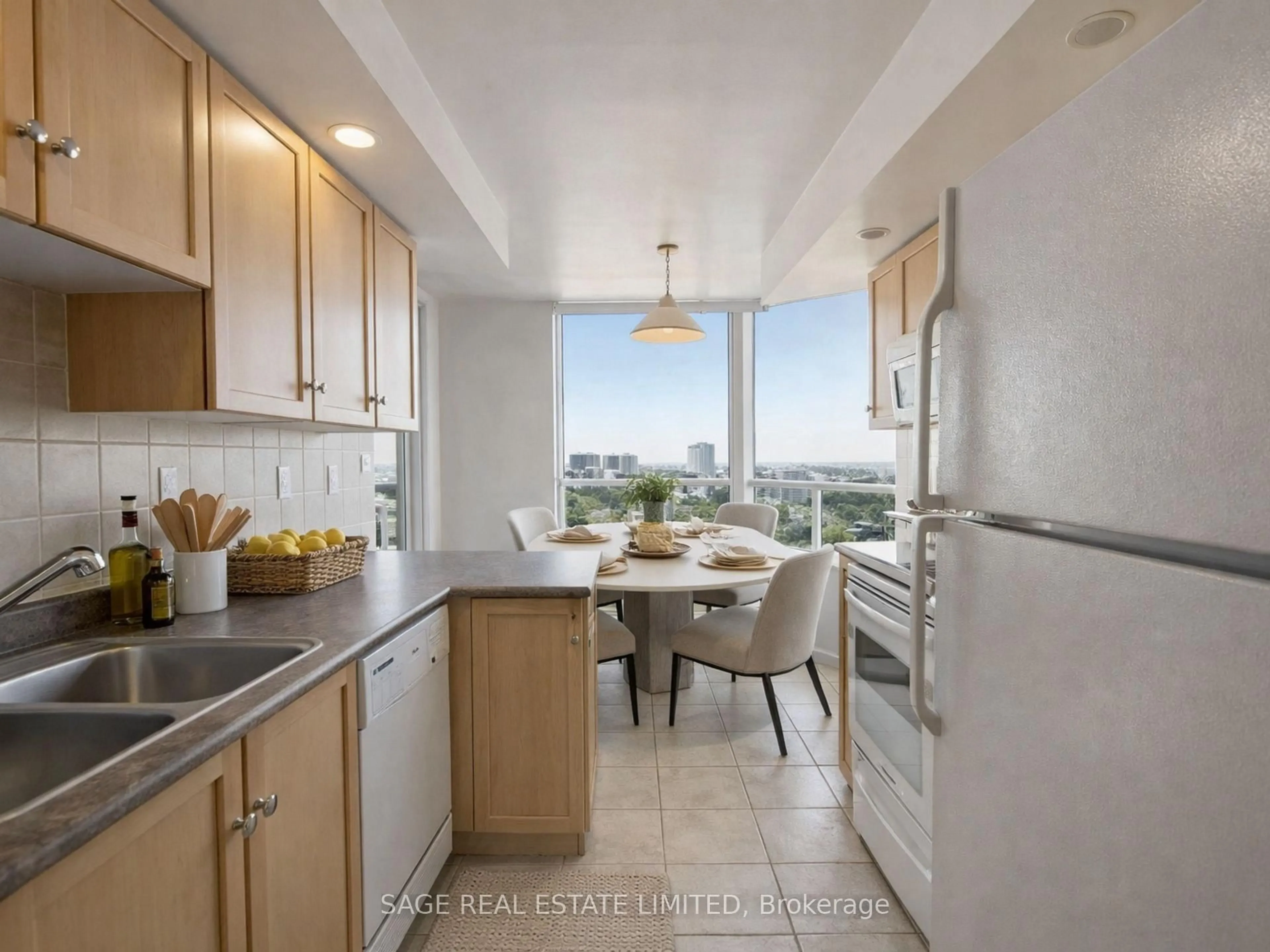 Open concept kitchen, unknown for 125 Omni Dr #1935, Toronto Ontario M1P 5A9