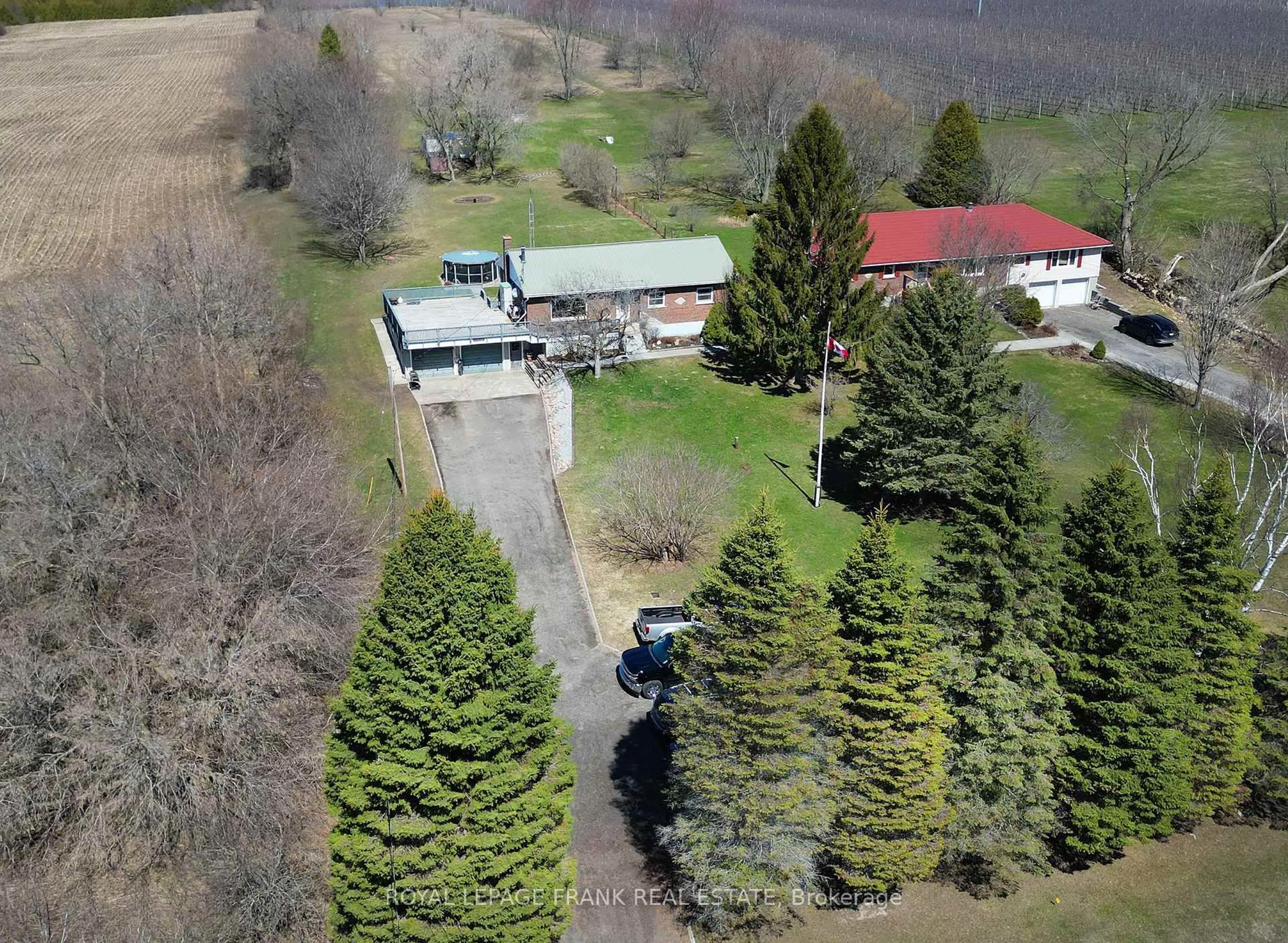 A pic from outside/outdoor area/front of a property/back of a property/a pic from drone, unknown for 3778 Highway 2 Rd, Clarington Ontario L1B 0P4