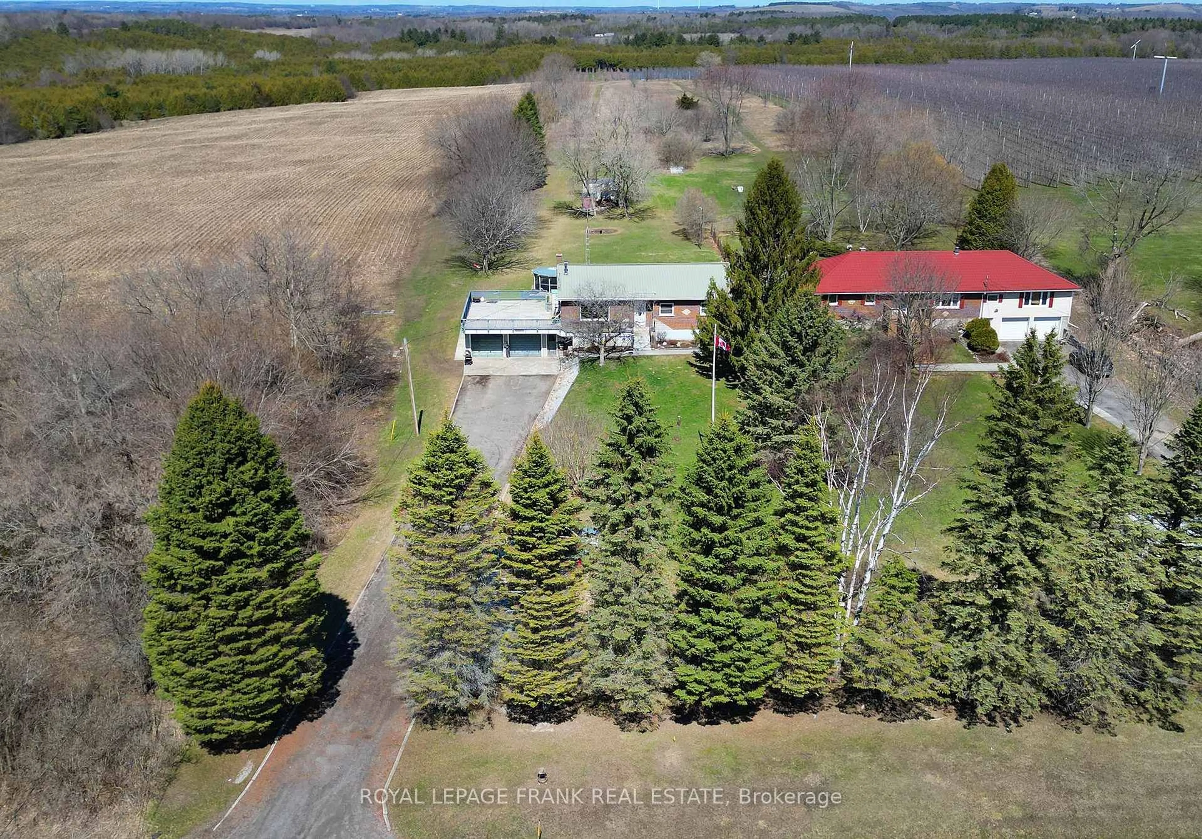 A pic from outside/outdoor area/front of a property/back of a property/a pic from drone, unknown for 3778 Highway 2 Rd, Clarington Ontario L1B 0P4