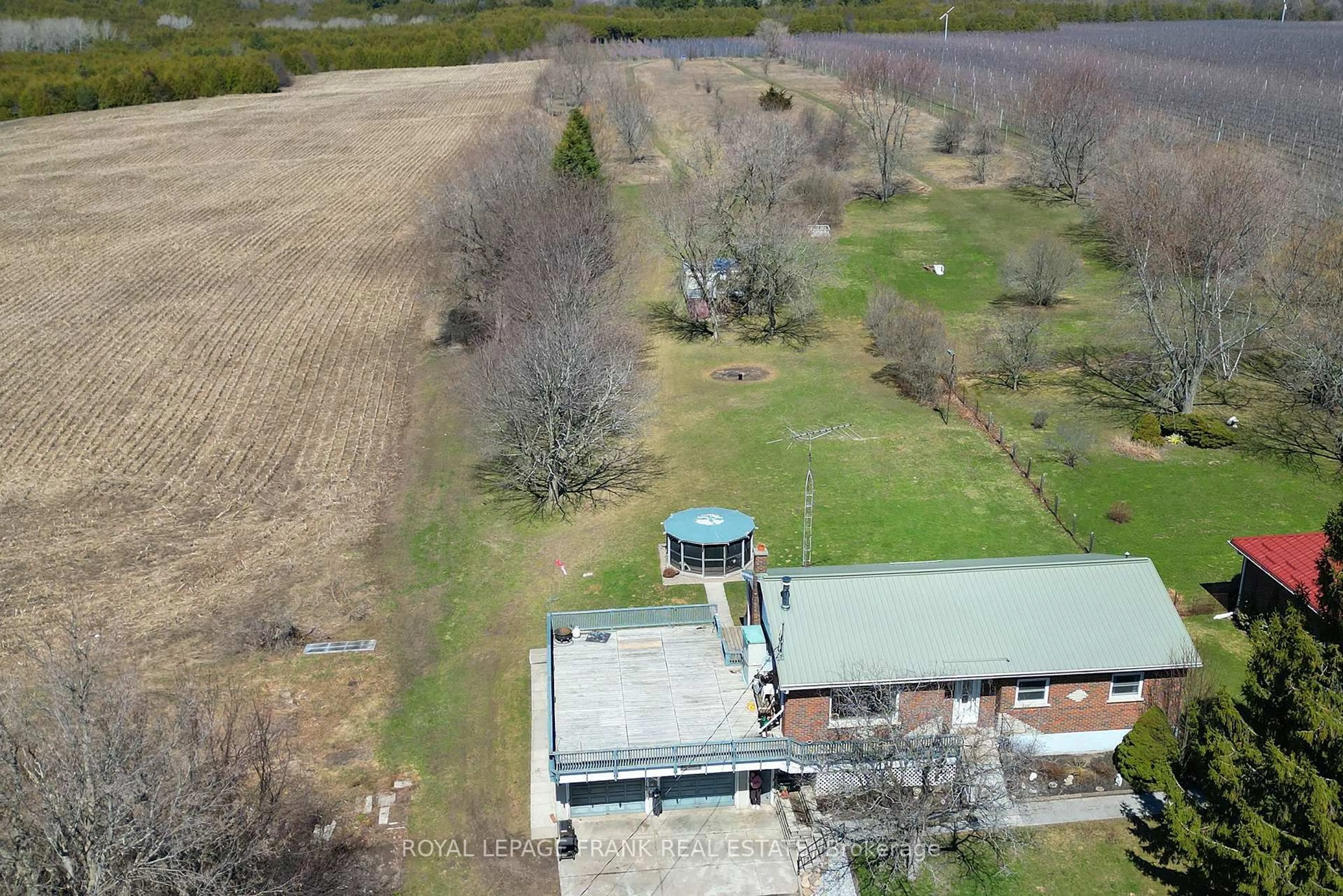 A pic from outside/outdoor area/front of a property/back of a property/a pic from drone, water/lake/river/ocean view for 3778 Highway 2 Rd, Clarington Ontario L1B 0P4