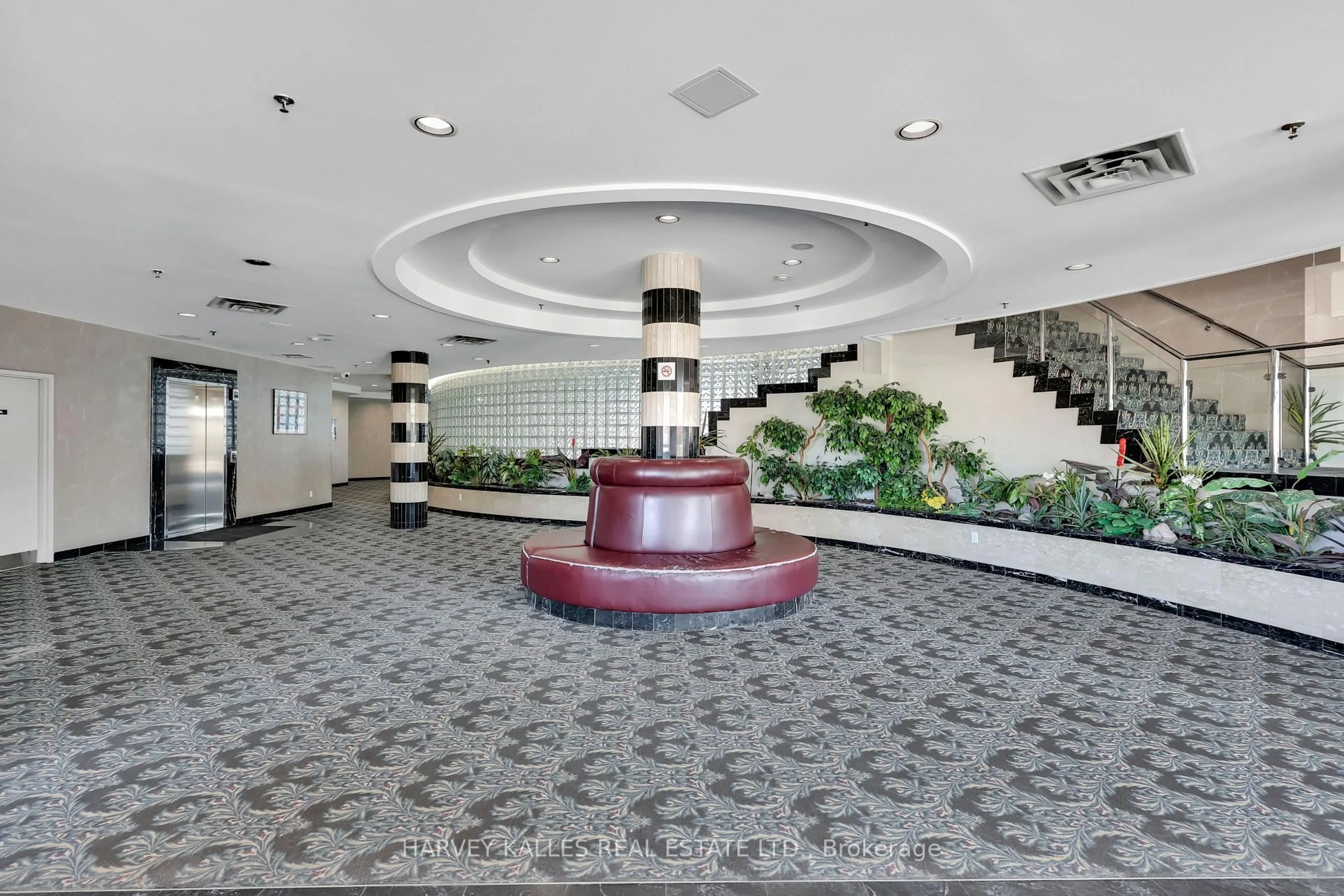 Lobby for 1470 Midland Ave #609, Toronto Ontario M1P 4Z4
