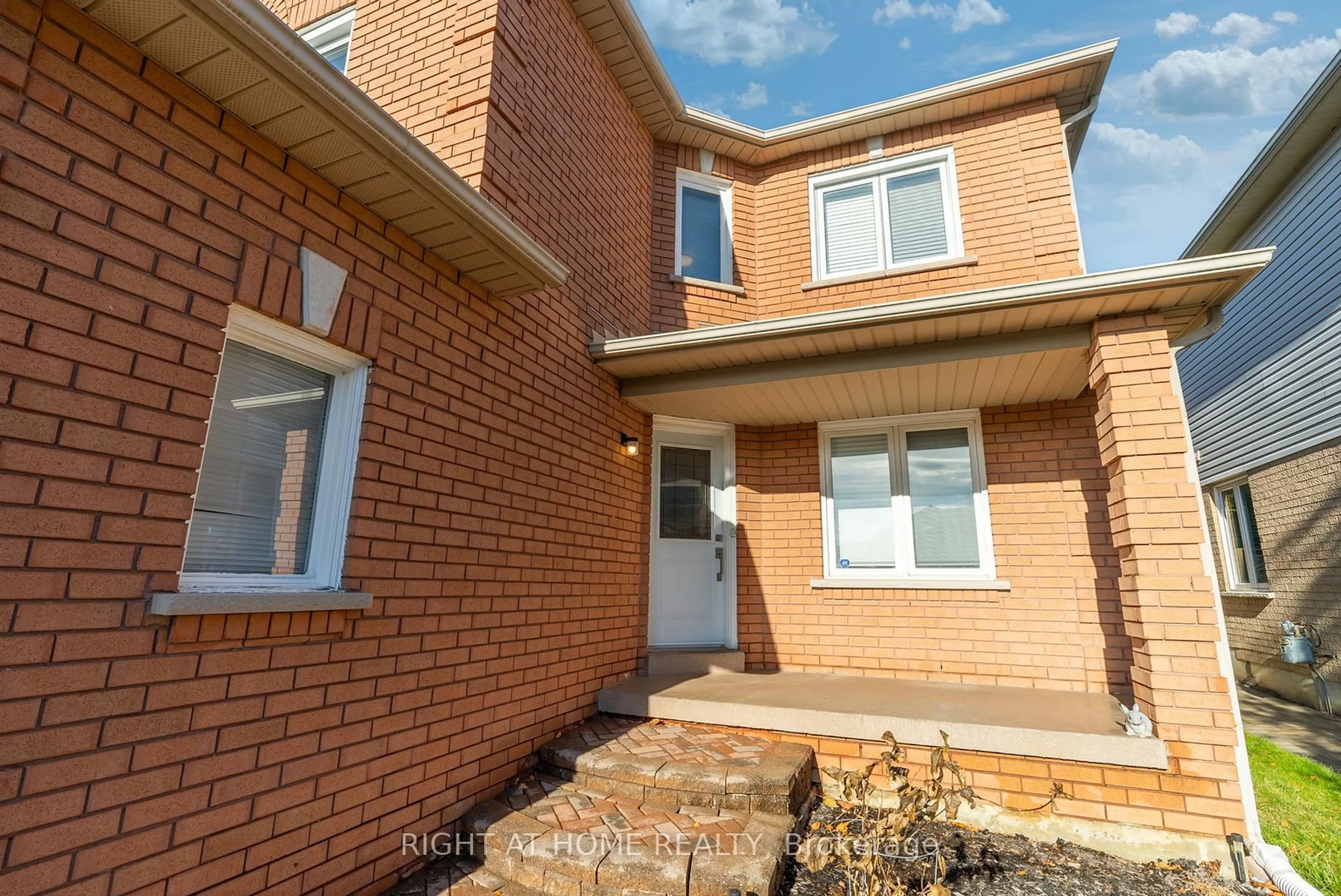 Home with brick exterior material, street for 1040 Beaver Valley Cres, Oshawa Ontario L1J 8N2