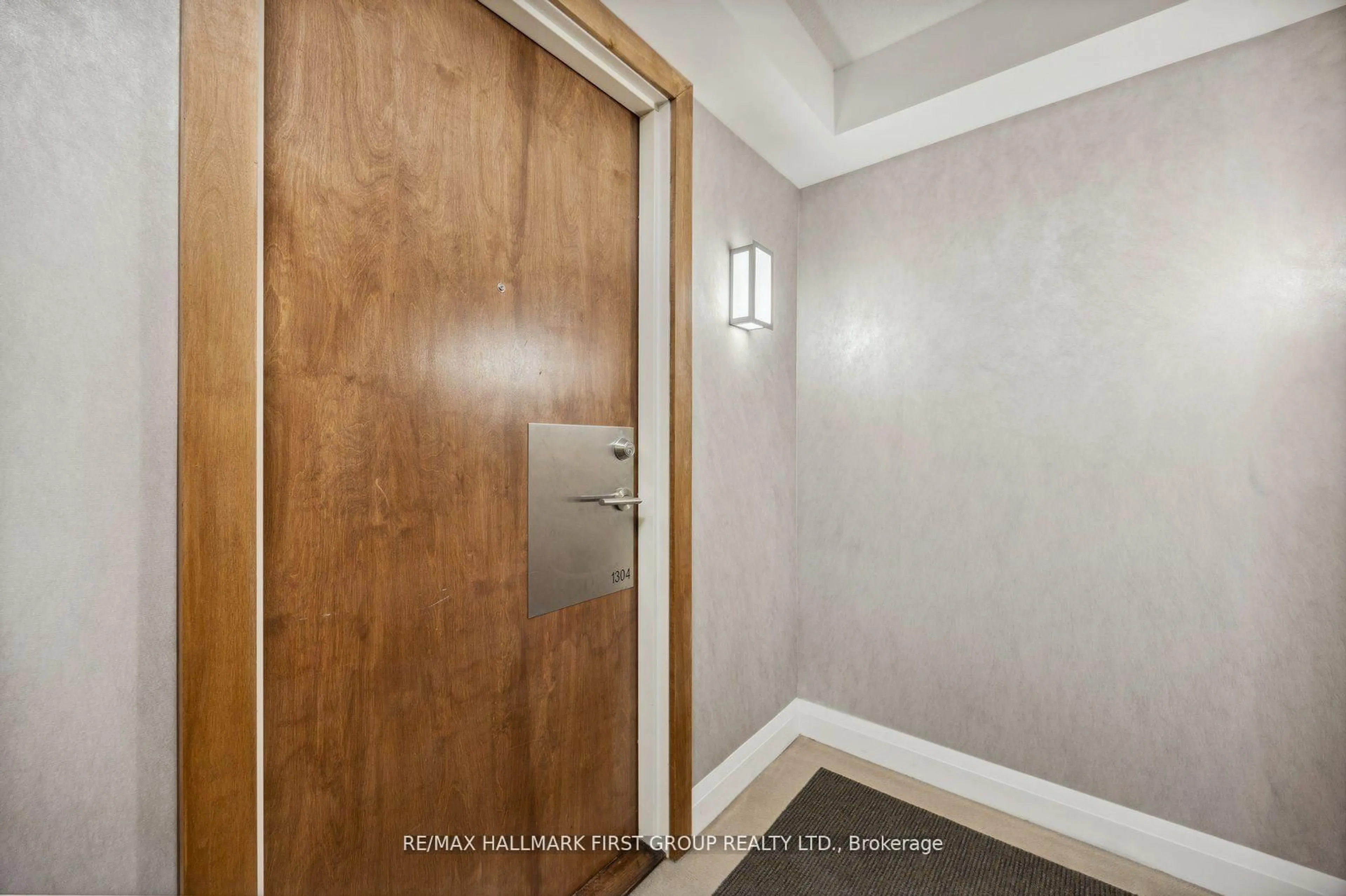 Unknown for 1215 Bayly St #1304, Pickering Ontario L1W 1L7