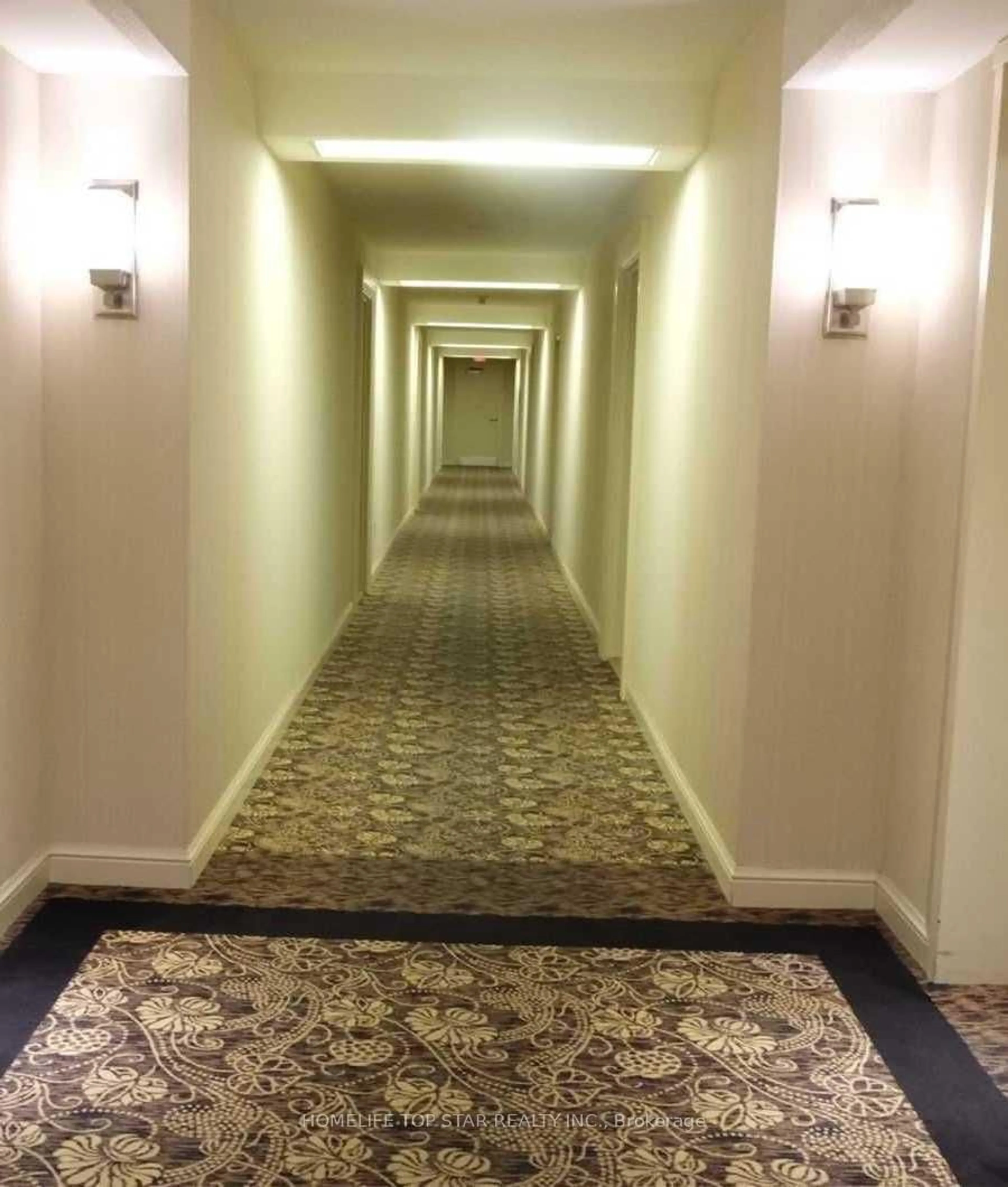 Indoor foyer for 1 Greystone Walk Dr #PH86, Toronto Ontario M1K 5J3