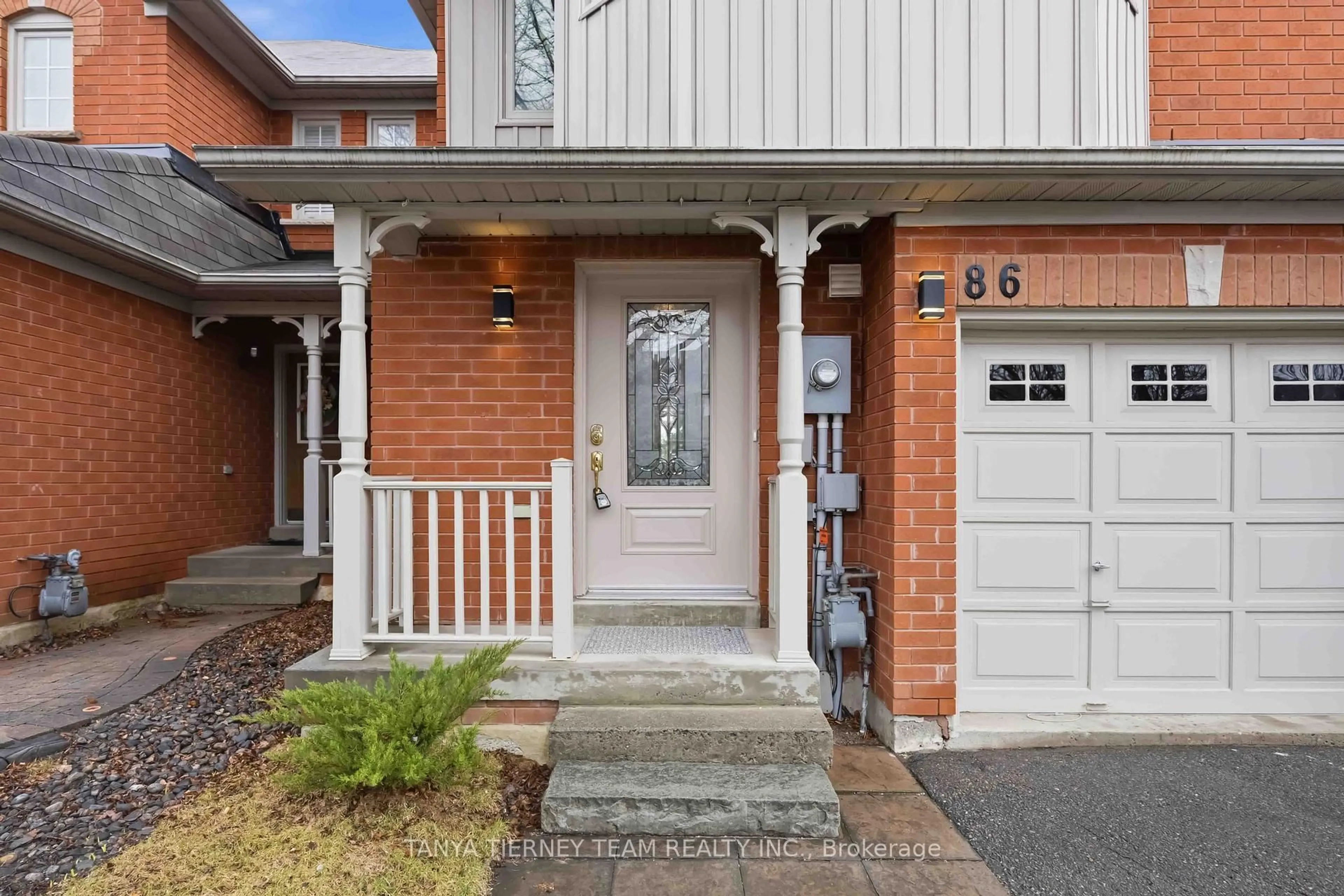 Unknown for 86 Zachary Pl, Whitby Ontario L1M 1E2
