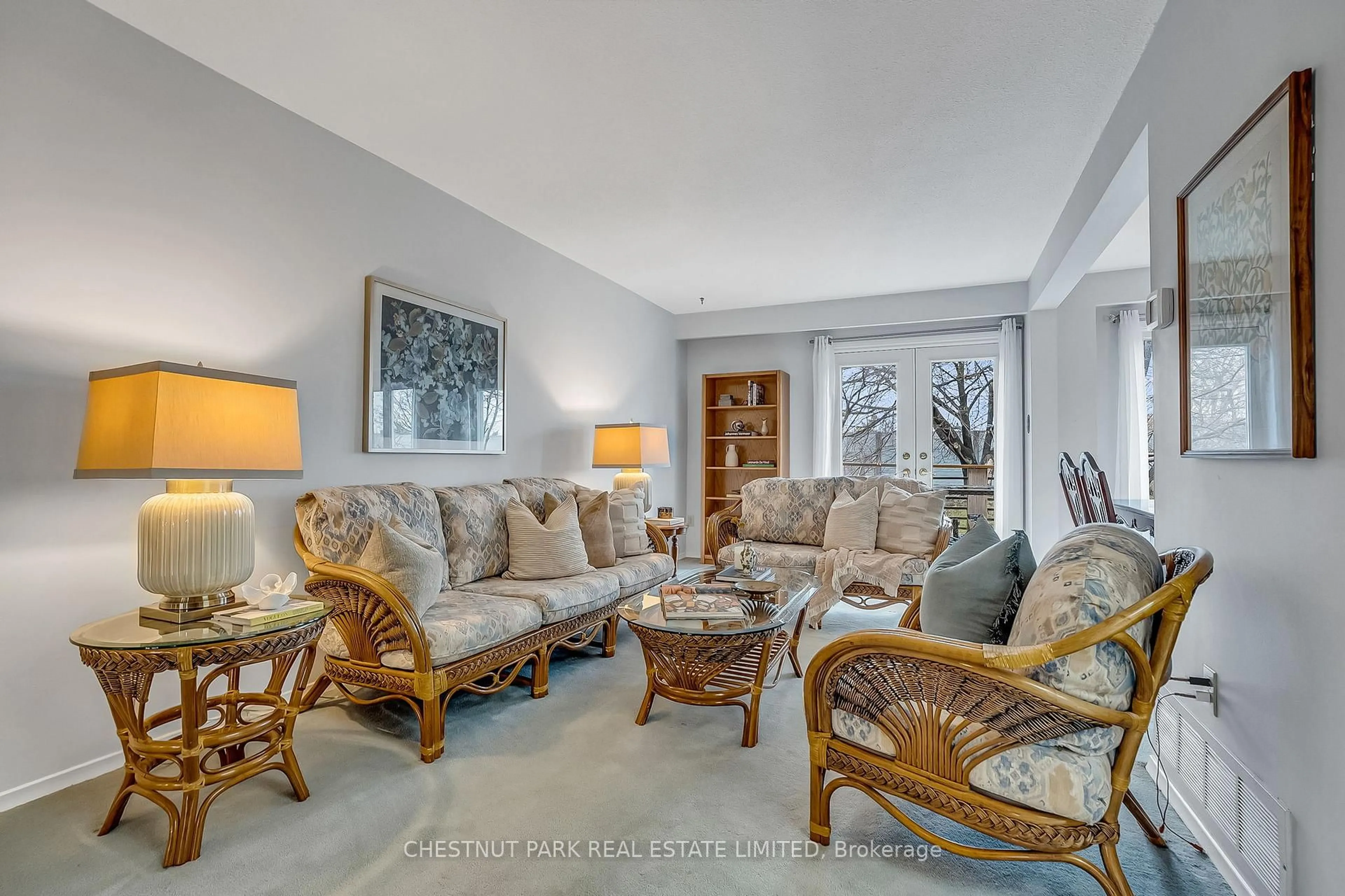 Living room with furniture, unknown for 91 Bellefontaine St, Toronto Ontario M1S 4E7