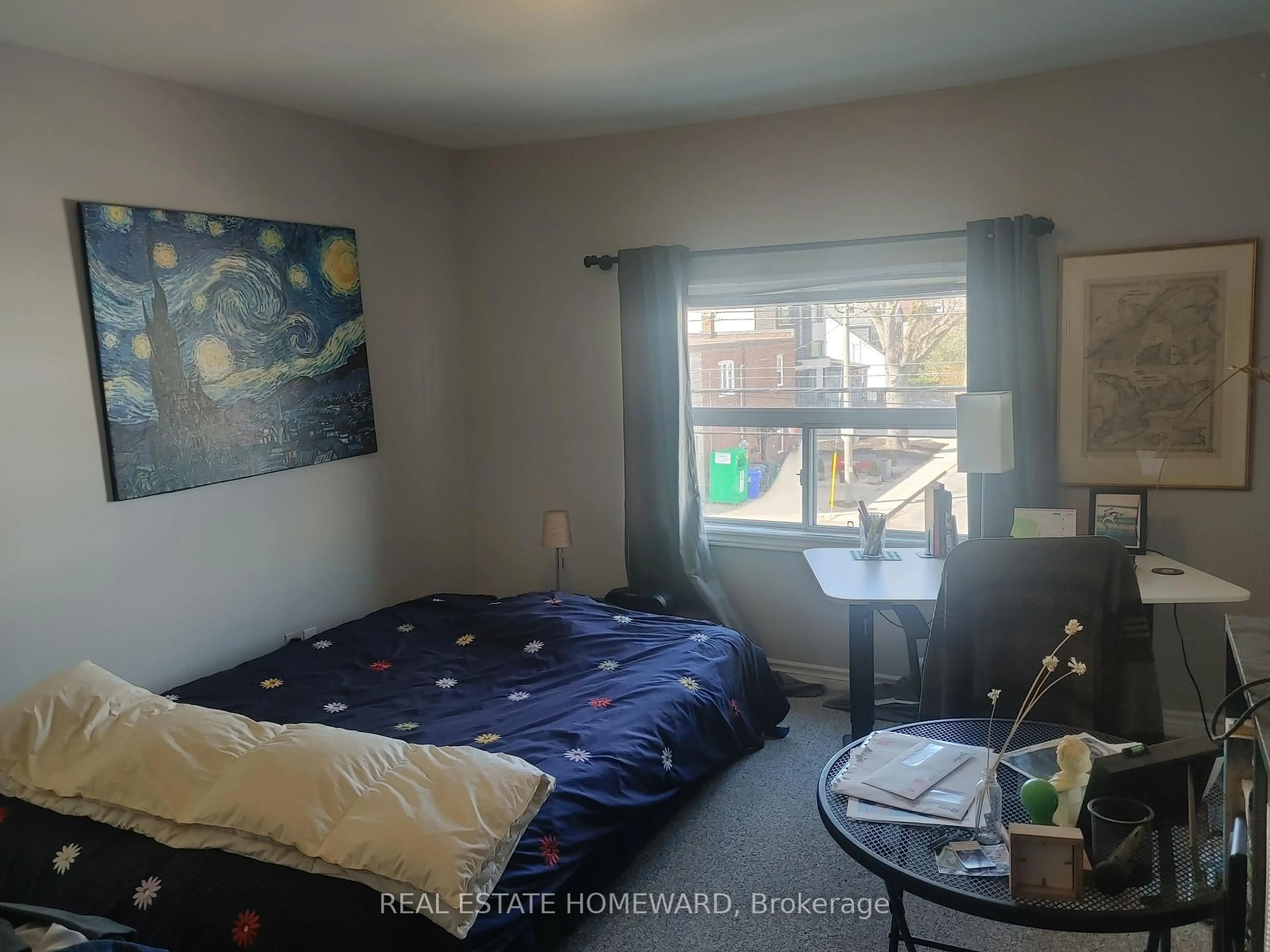 A pic of a room for 1191 Woodbine Ave, Toronto Ontario M4C 4E1