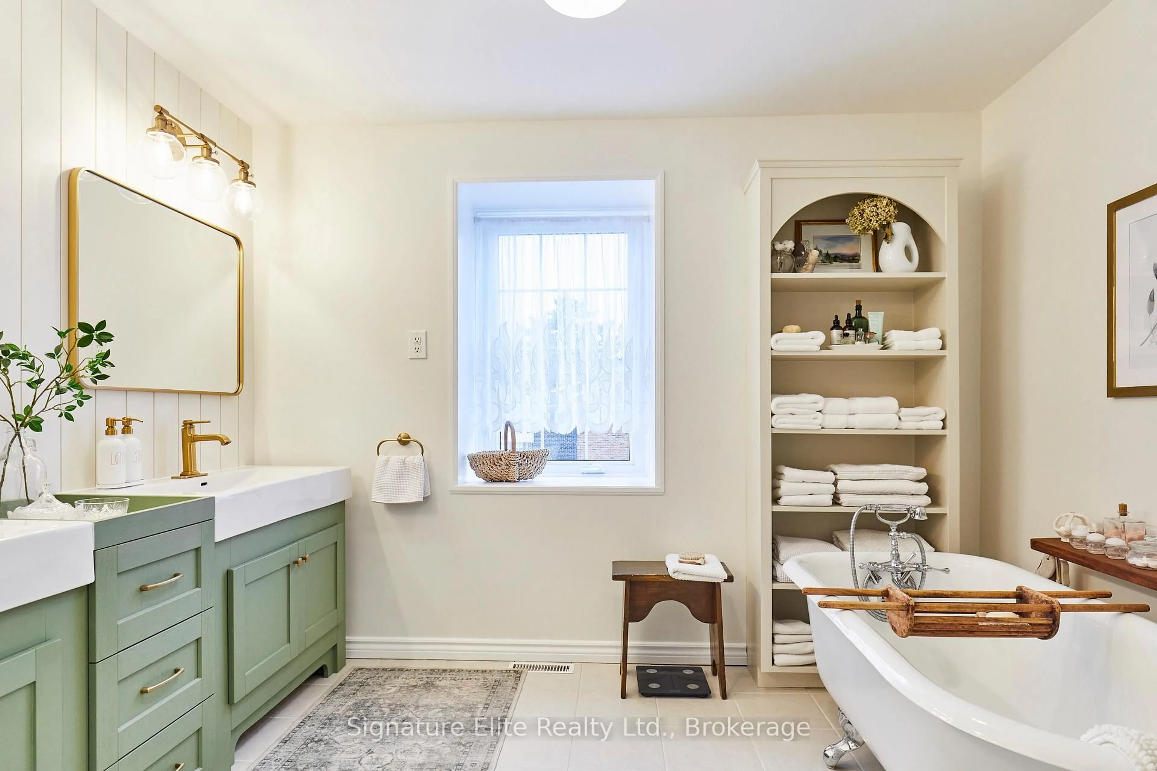 Contemporary bathroom, ceramic/tile floor for 150 Palmdale Dr #120, Toronto Ontario M1T 3M7