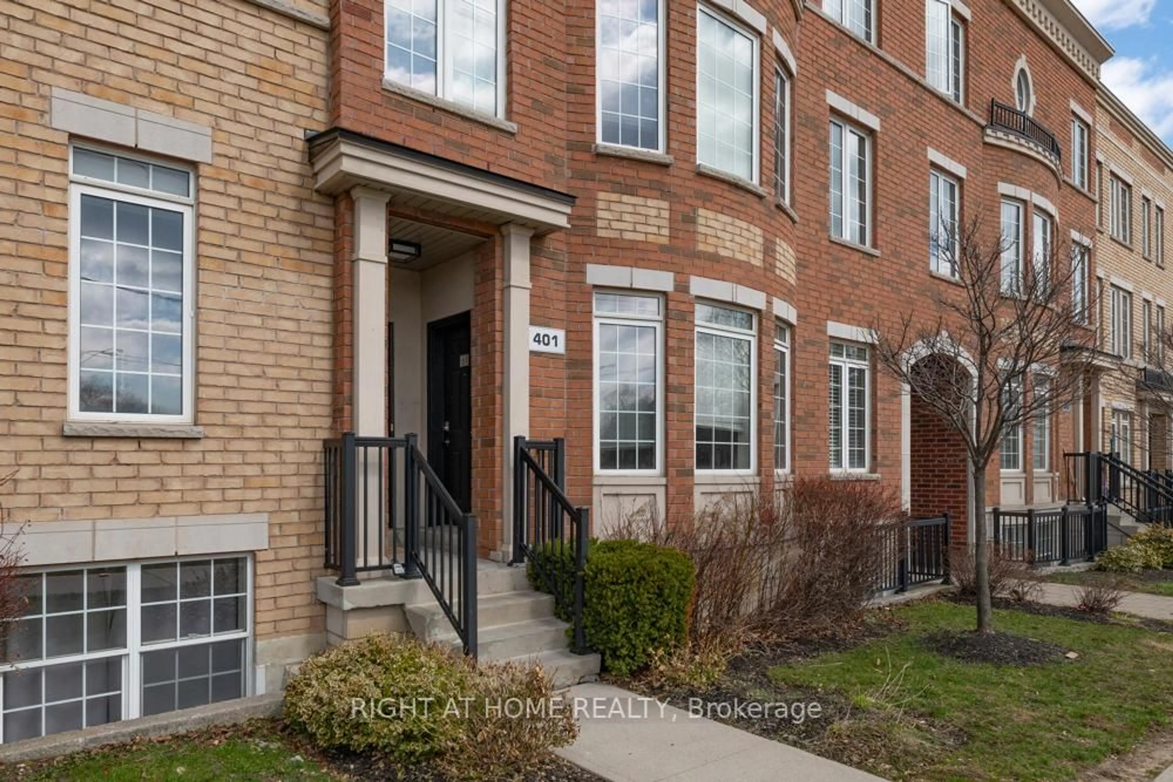 Home with brick exterior material, street for 401 Beechgrove Dr #61, Toronto Ontario M1E 2R1