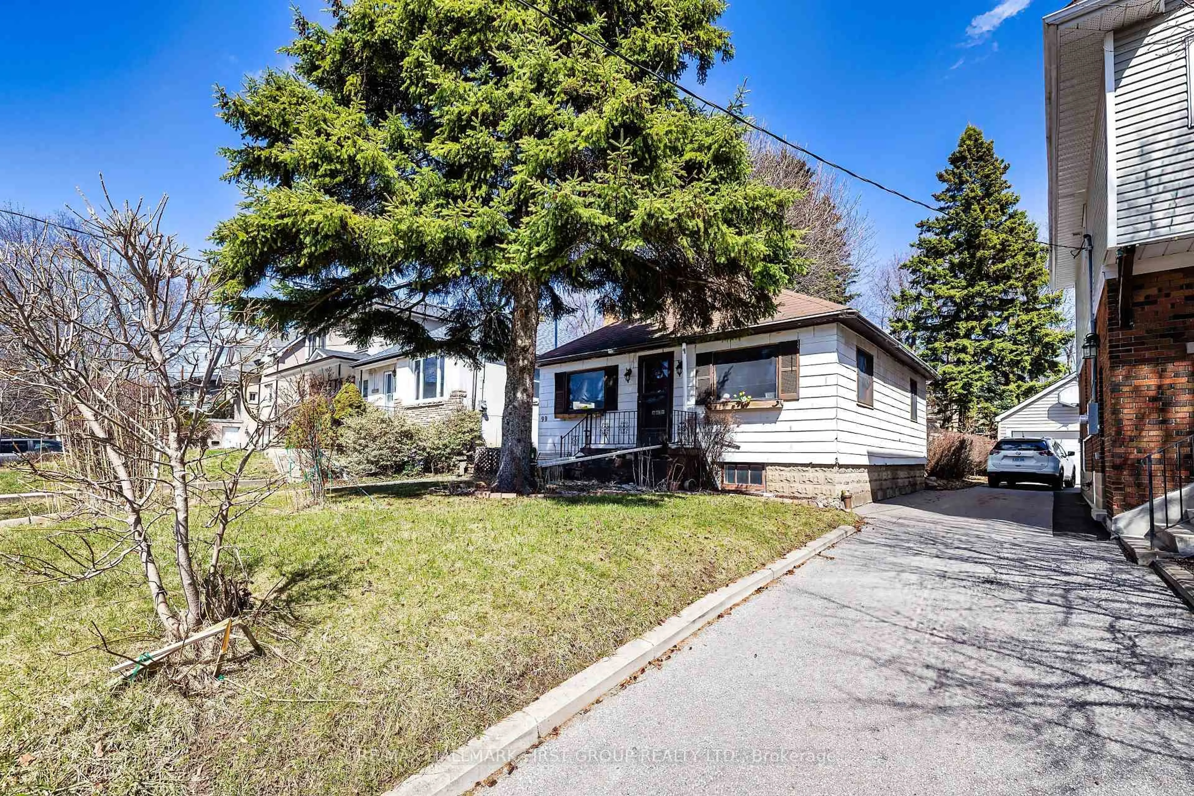 Unknown for 99 Eastville Ave, Toronto Ontario M1M 2N8